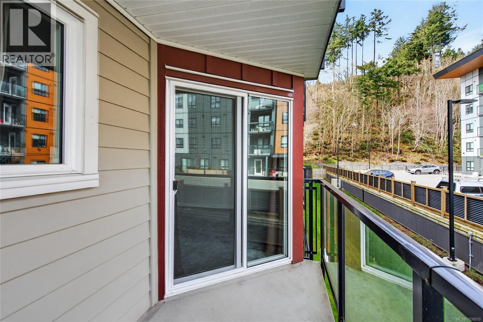 204 872 Island Hwy S, Campbell River, British Columbia  V9W 1A8 - Photo 22 - 1030010