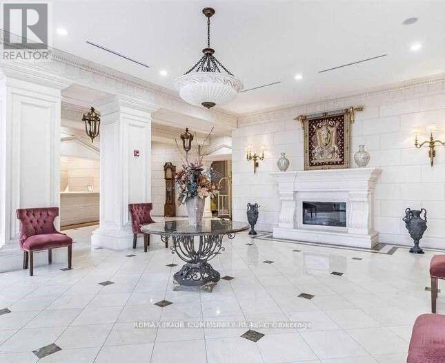 1002 - 9225 Jane Street, Vaughan, Ontario  L6A 0J7 - Photo 3 - N12945488