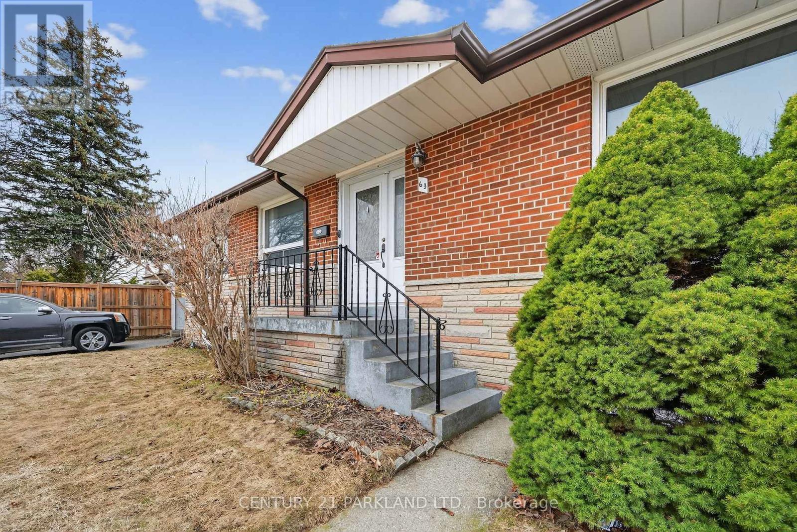 63 Brantwood Drive, Toronto, Ontario  M1H 2G5 - Photo 2 - E12937556