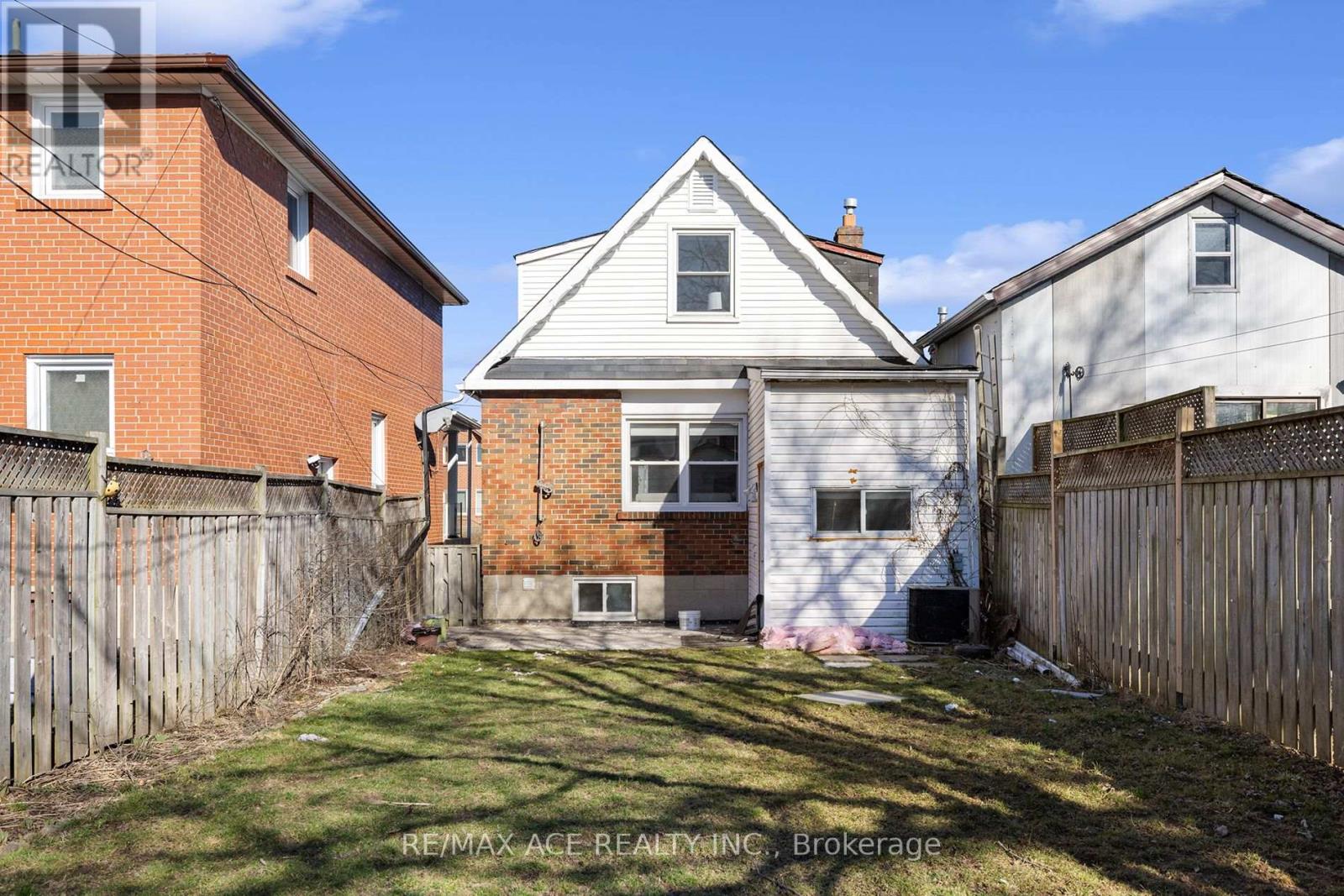 54 South Woodrow Boulevard, Toronto, Ontario  M1N 3L6 - Photo 36 - E12943688