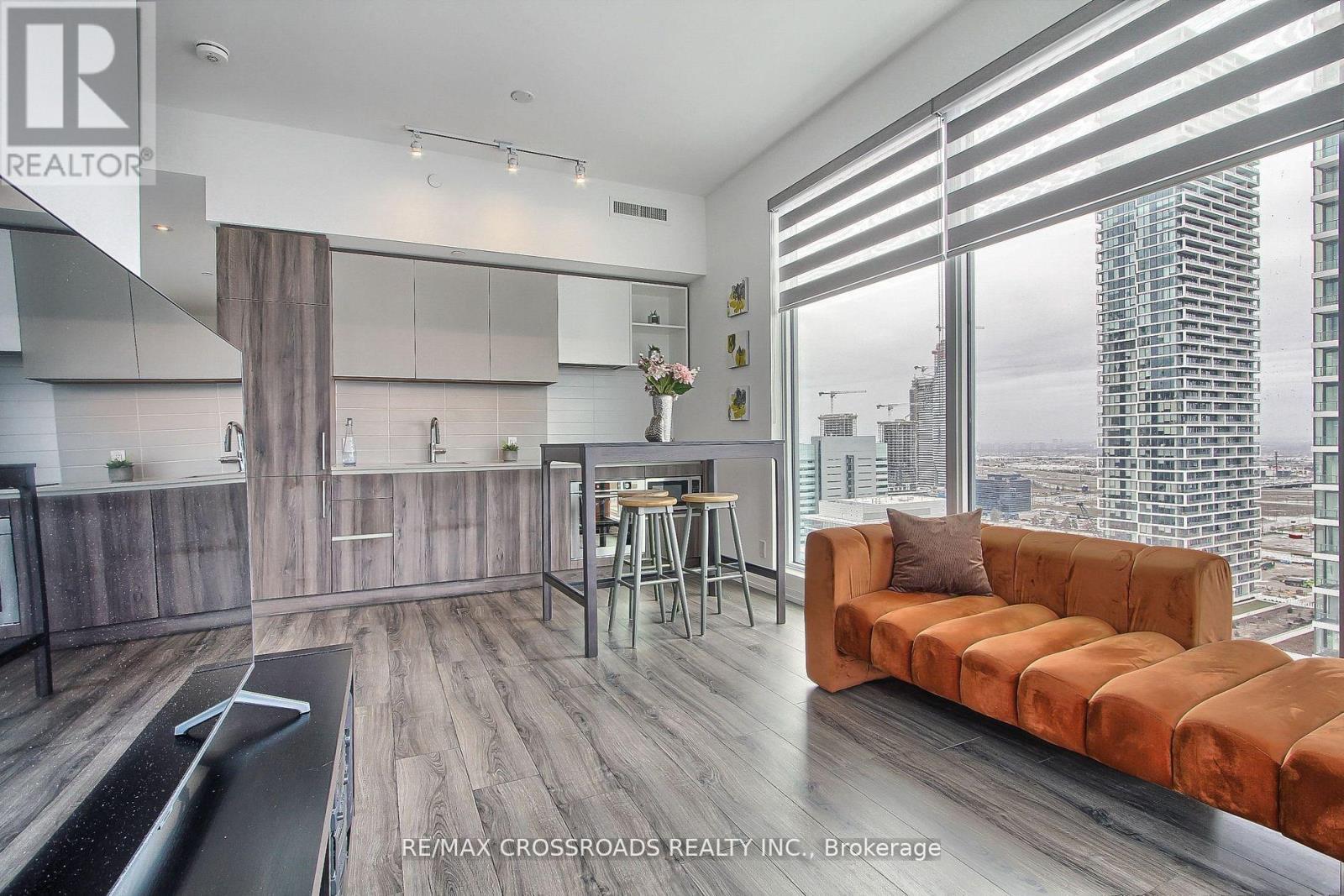 2511 - 1000 Portage Parkway, Vaughan, Ontario  L4K 0L1 - Photo 17 - N12941278