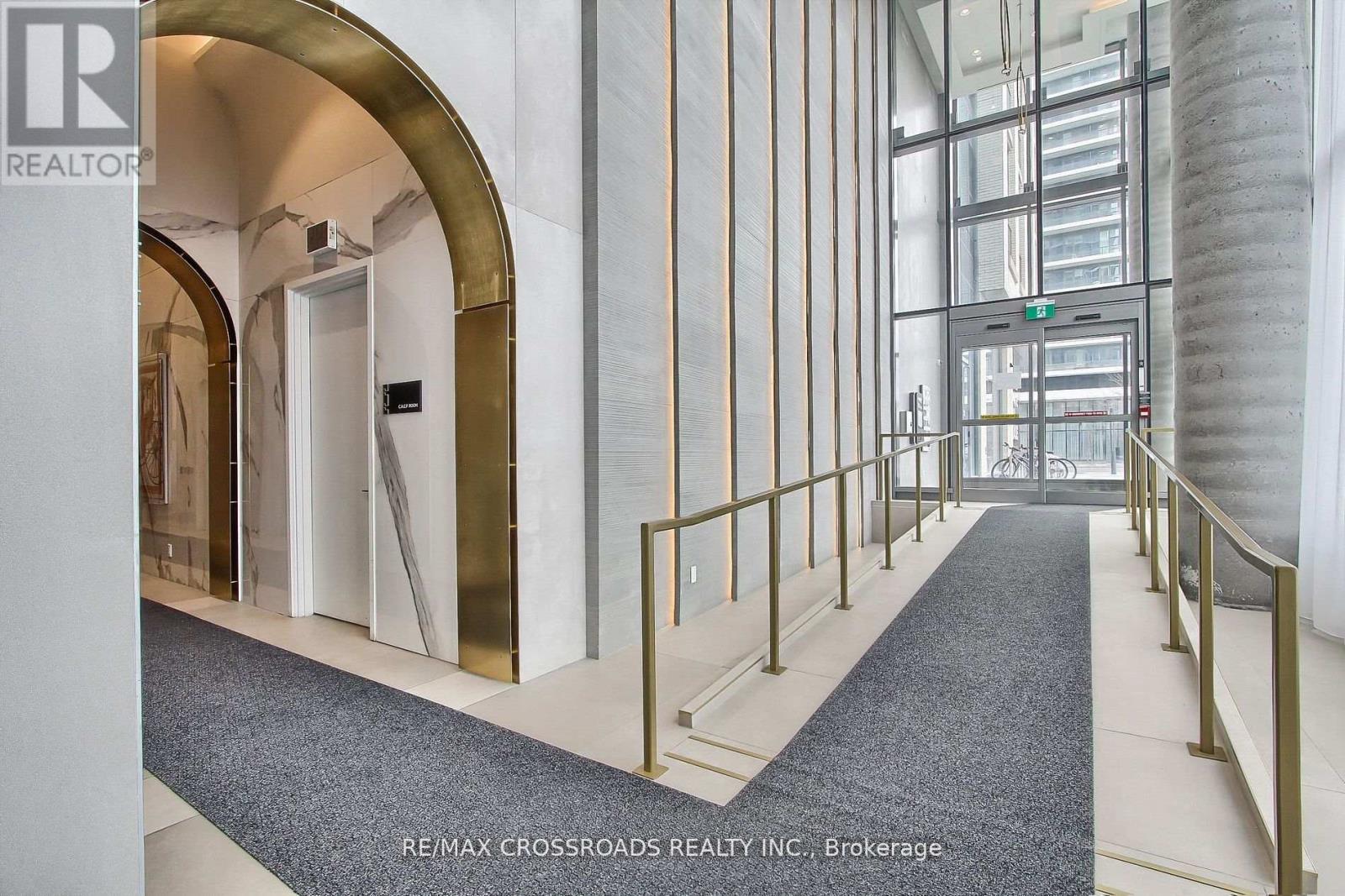 2511 - 1000 Portage Parkway, Vaughan, Ontario  L4K 0L1 - Photo 3 - N12941278