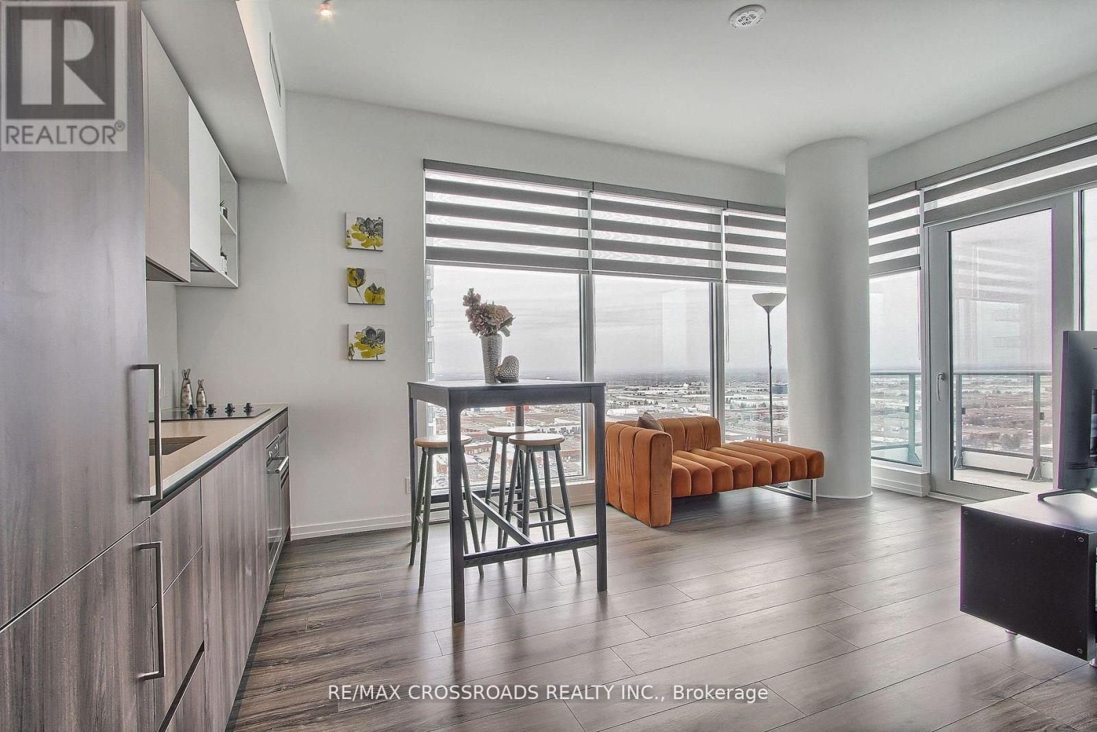 2511 - 1000 Portage Parkway, Vaughan, Ontario  L4K 0L1 - Photo 14 - N12941278