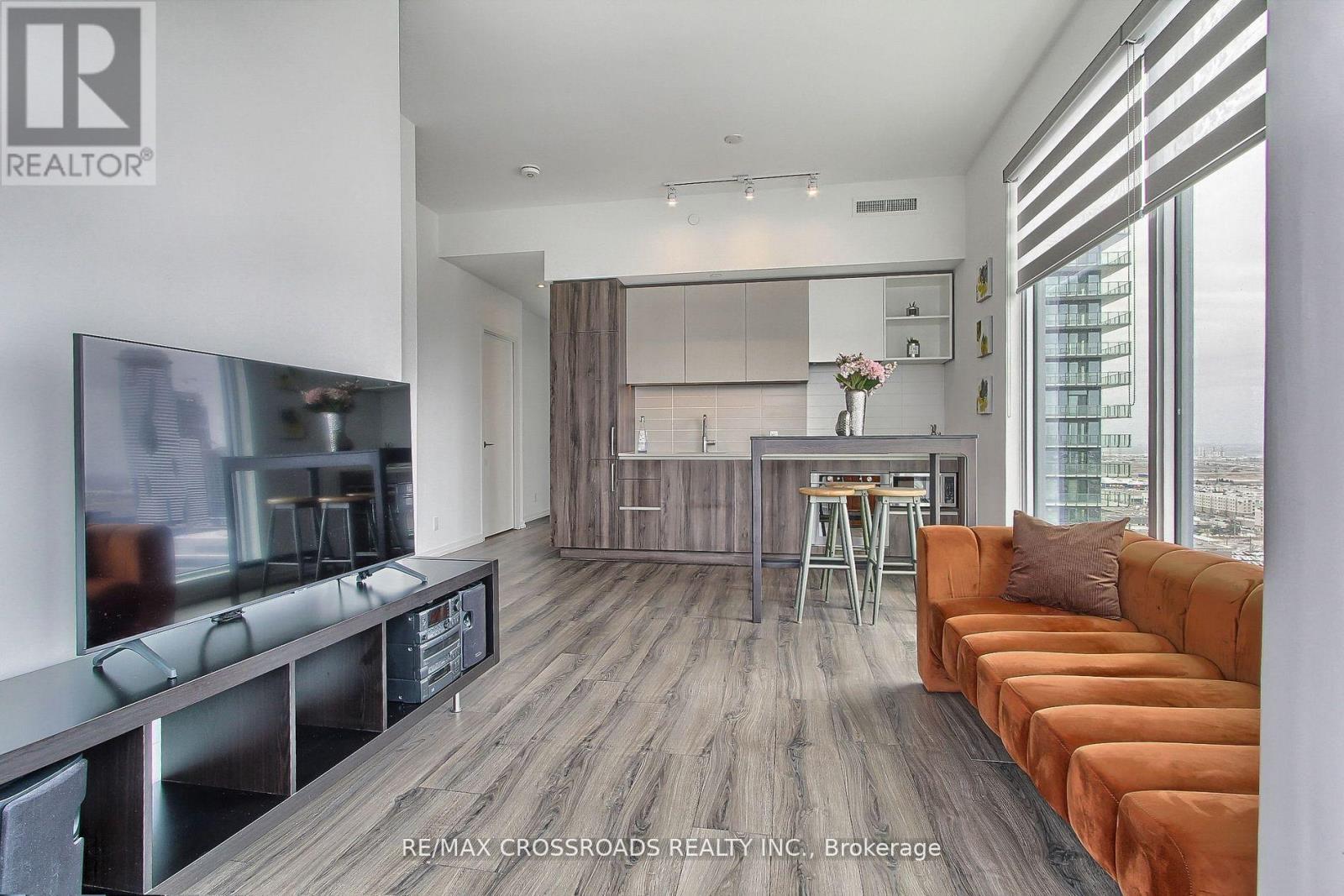 2511 - 1000 Portage Parkway, Vaughan, Ontario  L4K 0L1 - Photo 18 - N12941278