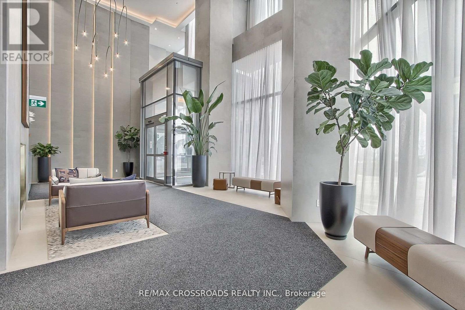 2511 - 1000 Portage Parkway, Vaughan, Ontario  L4K 0L1 - Photo 5 - N12941278