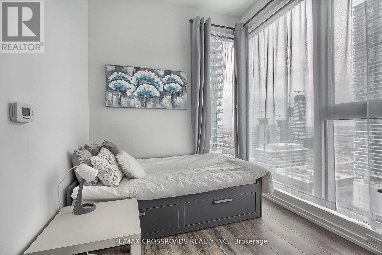 2511 - 1000 Portage Parkway, Vaughan, Ontario  L4K 0L1 - Photo 25 - N12941278