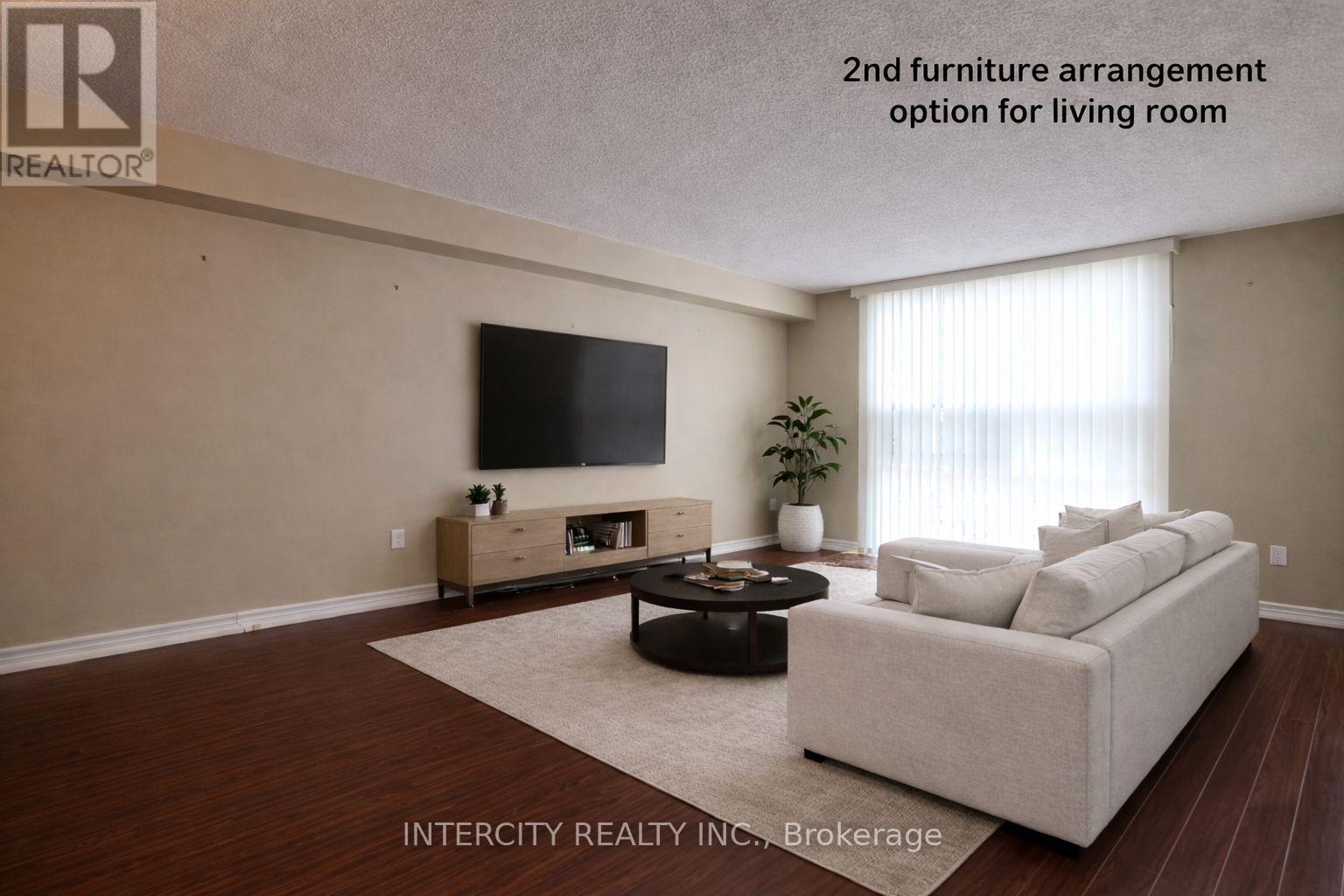 310 - 40 Harding Boulevard W, Richmond Hill, Ontario  L4C 9S5 - Photo 7 - N12941866