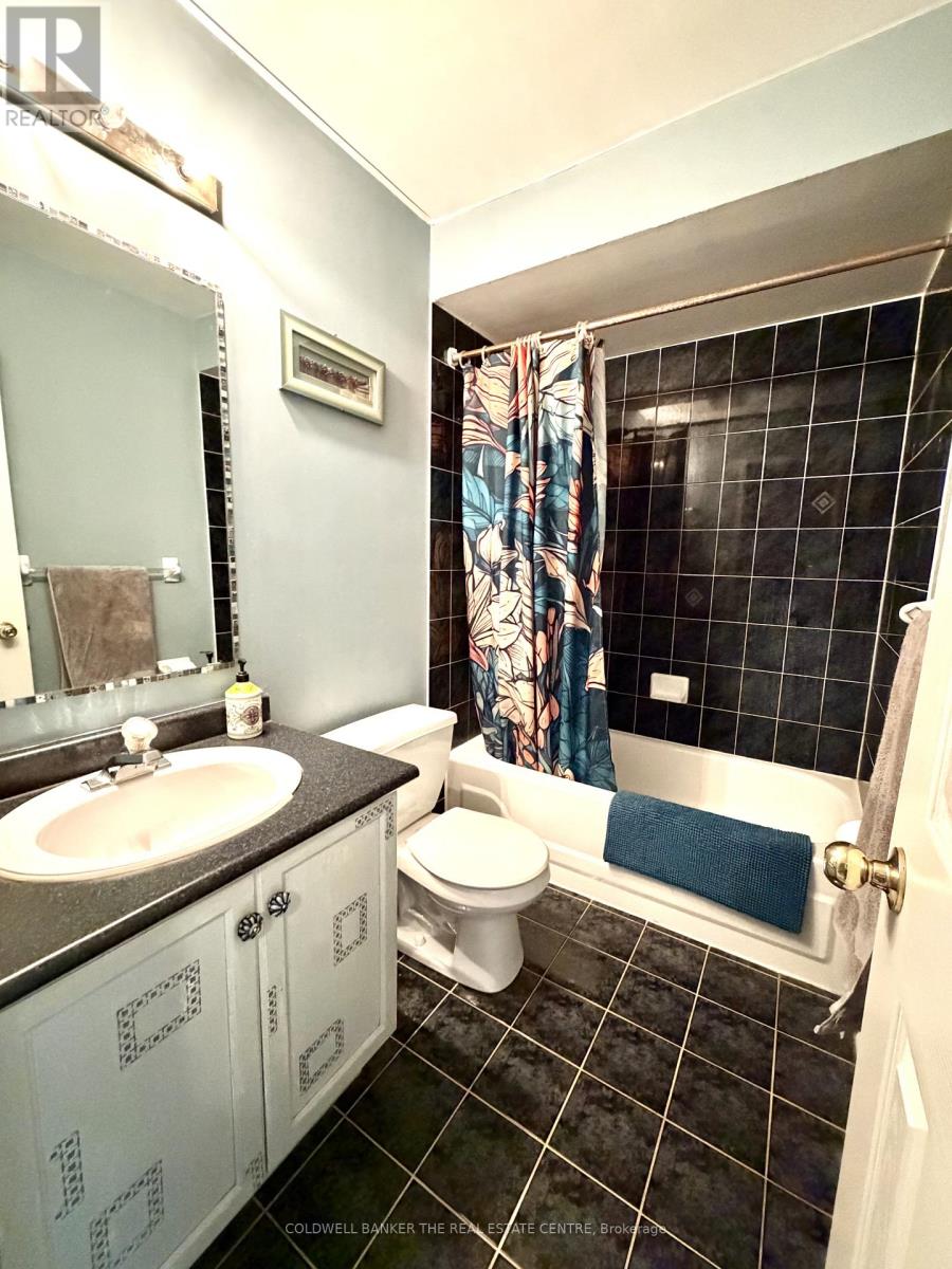 90 Bruce Crescent, Barrie, Ontario  L4N 8P4 - Photo 30 - S12945380