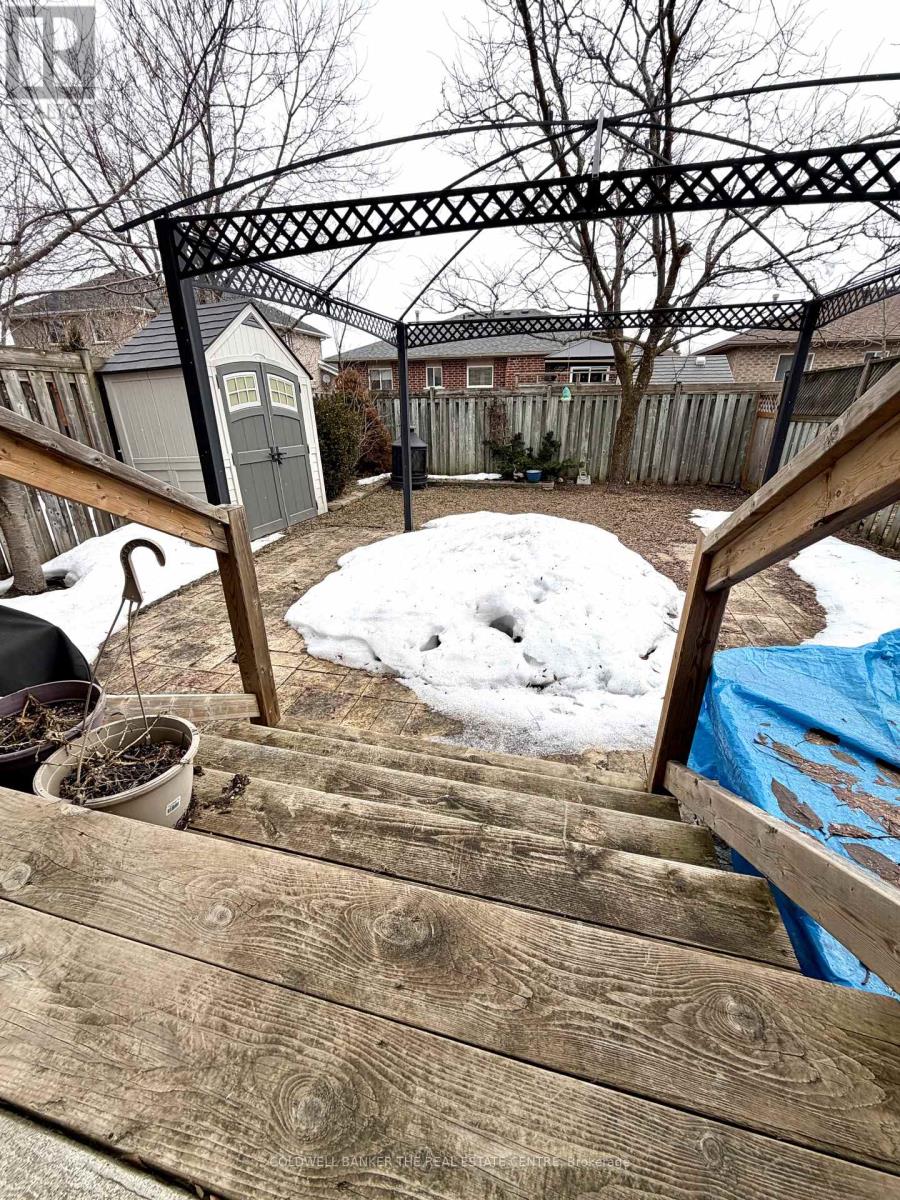 90 Bruce Crescent, Barrie, Ontario  L4N 8P4 - Photo 34 - S12945380