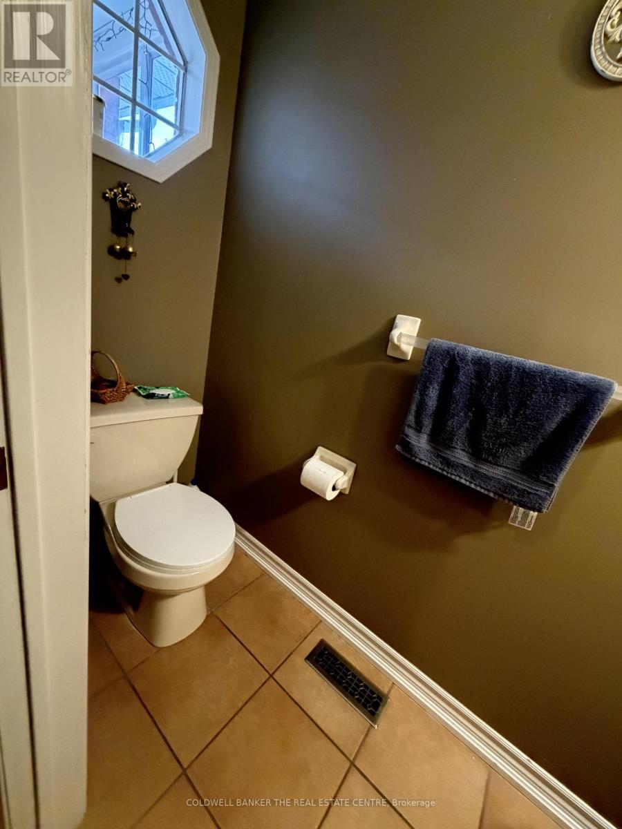 90 Bruce Crescent, Barrie, Ontario  L4N 8P4 - Photo 37 - S12945380