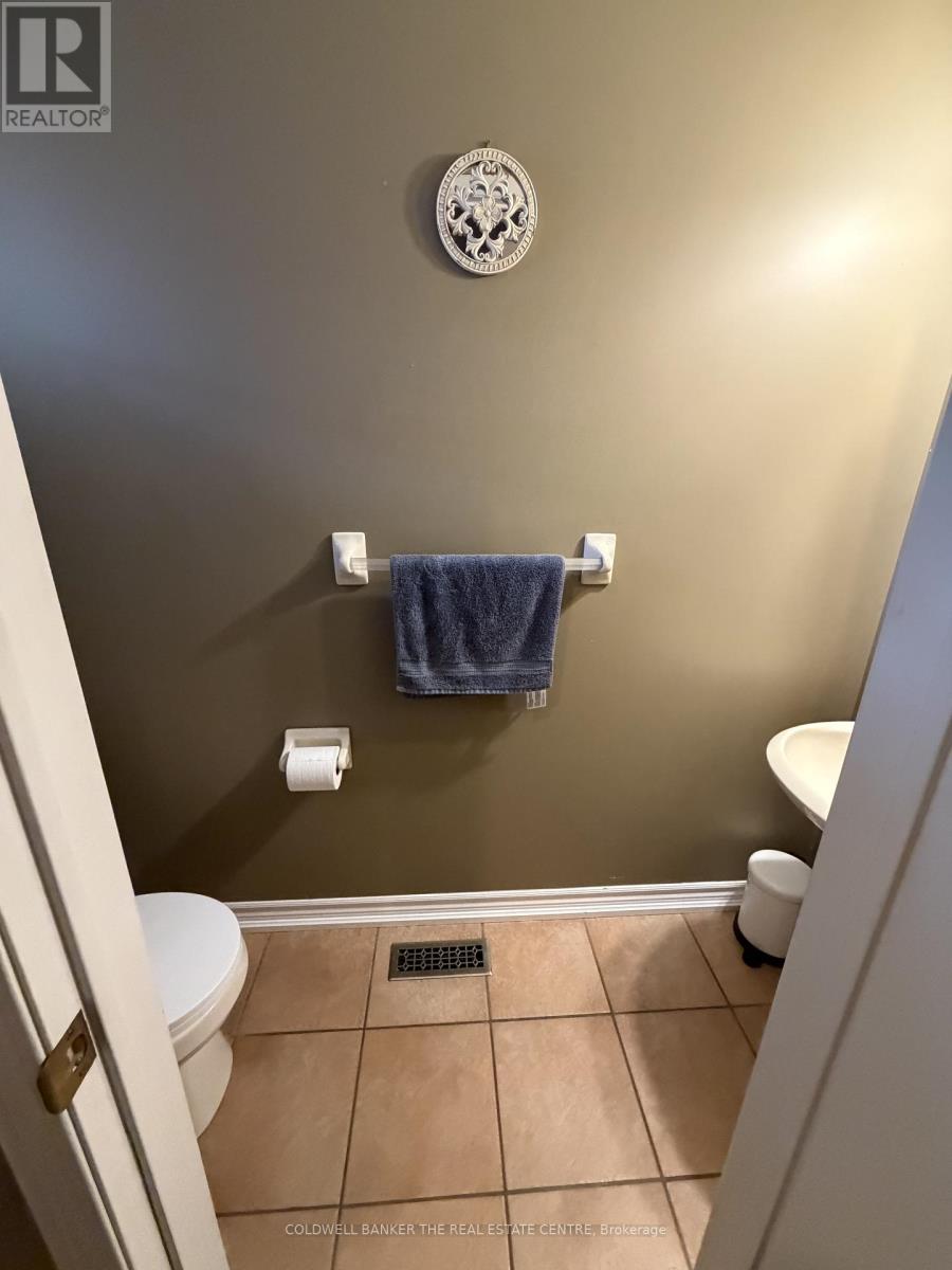 90 Bruce Crescent, Barrie, Ontario  L4N 8P4 - Photo 38 - S12945380