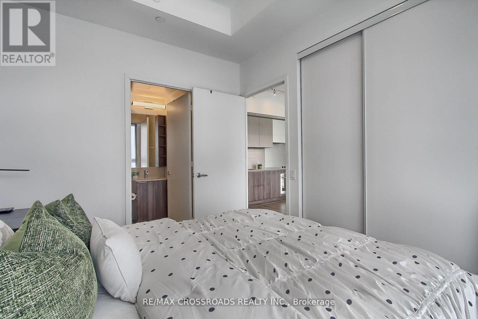 2511 - 1000 Portage Parkway, Vaughan, Ontario  L4K 0L1 - Photo 21 - N12941278