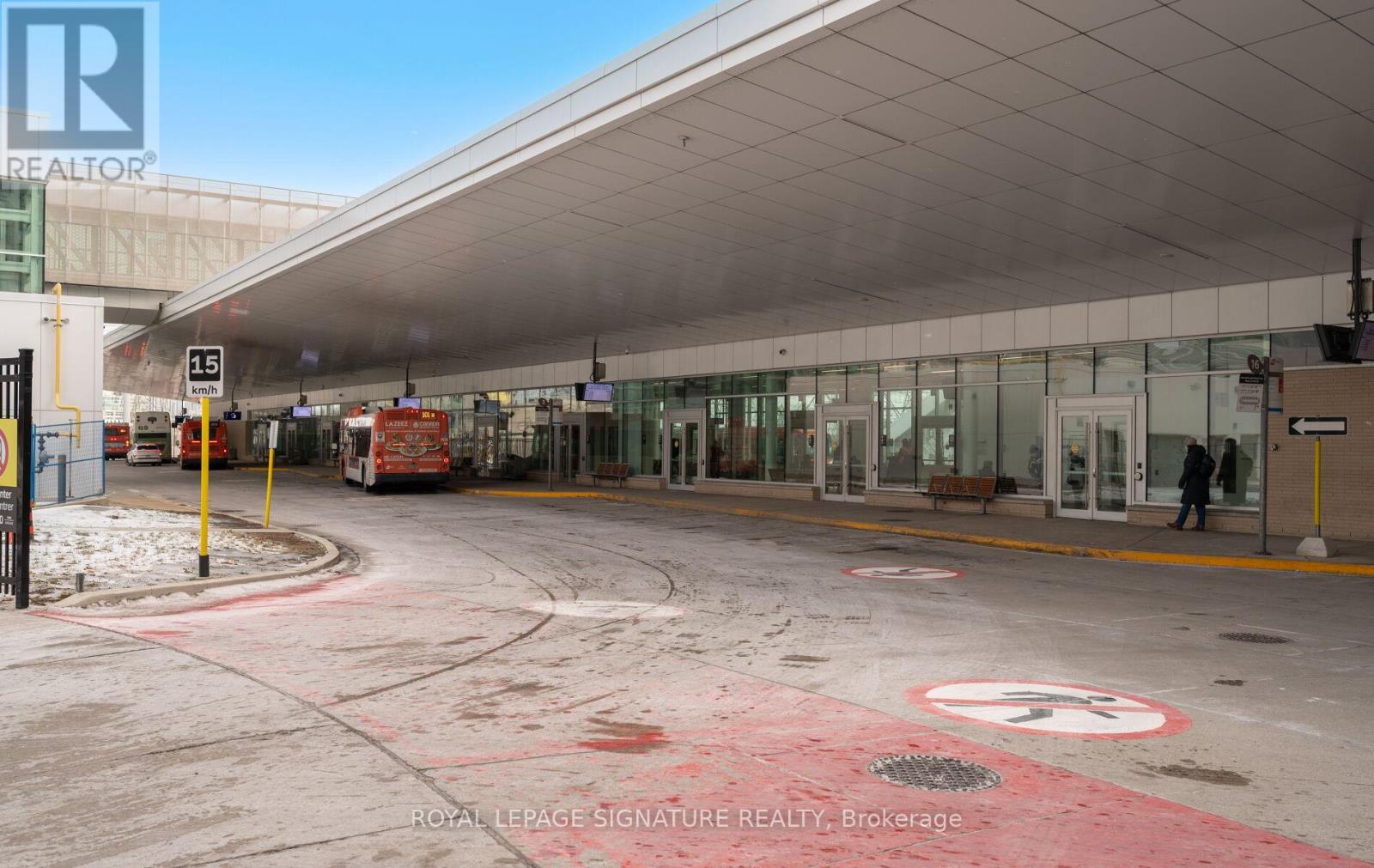 102 - 101 Subway Crescent, Toronto, Ontario  M9B 6K4 - Photo 28 - W12941896