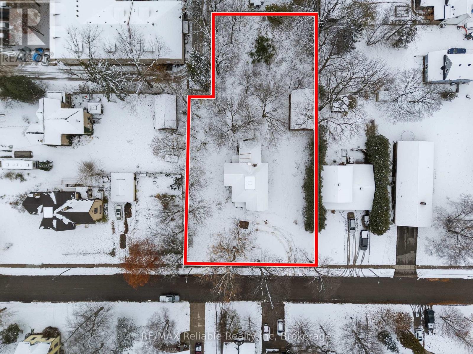 101 Centre Street, Huron East, Ontario  N0K 1W0 - Photo 7 - X12886750