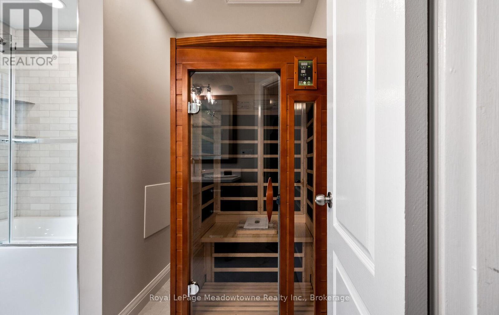 3 Houndtrail Drive, Hamilton, Ontario  L8B 0L8 - Photo 19 - X12945622