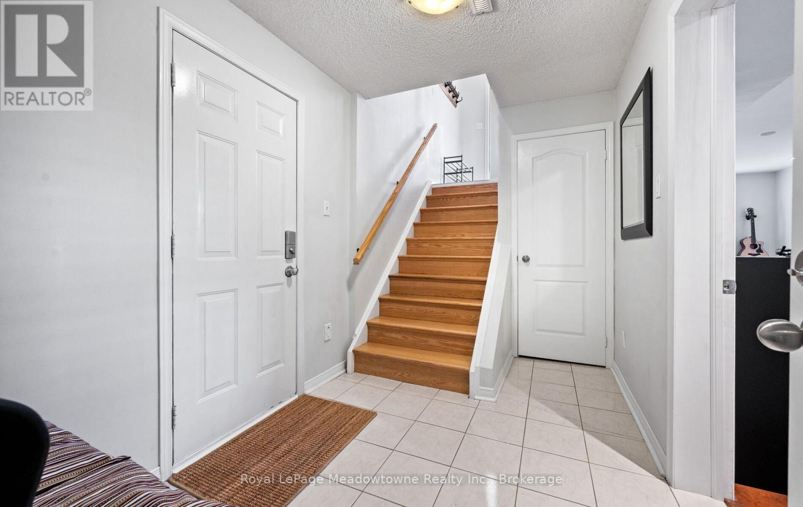 3 Houndtrail Drive, Hamilton, Ontario  L8B 0L8 - Photo 25 - X12945622