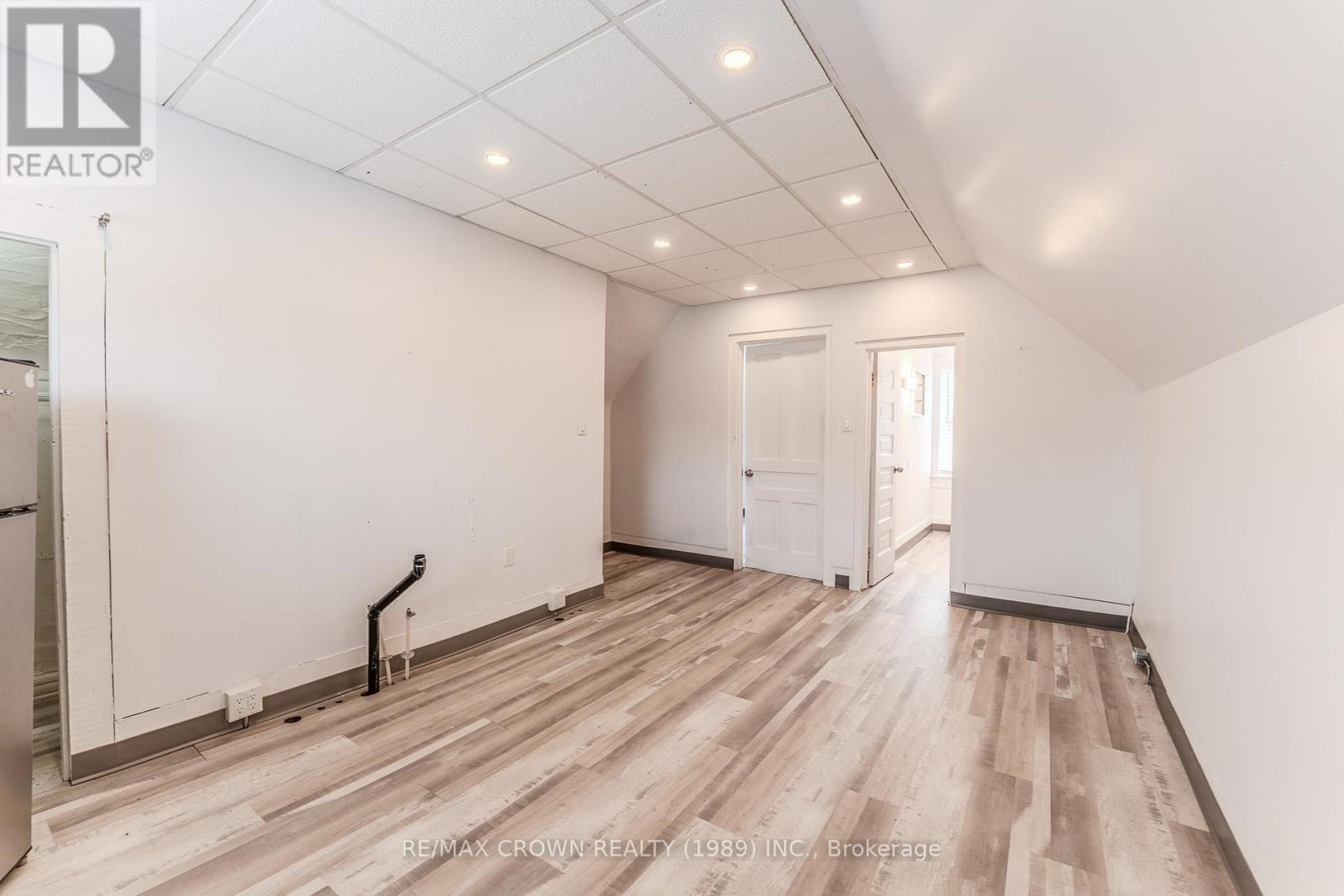 1159 Cassells Street, North Bay, Ontario  P1B 4B4 - Photo 18 - X12945604