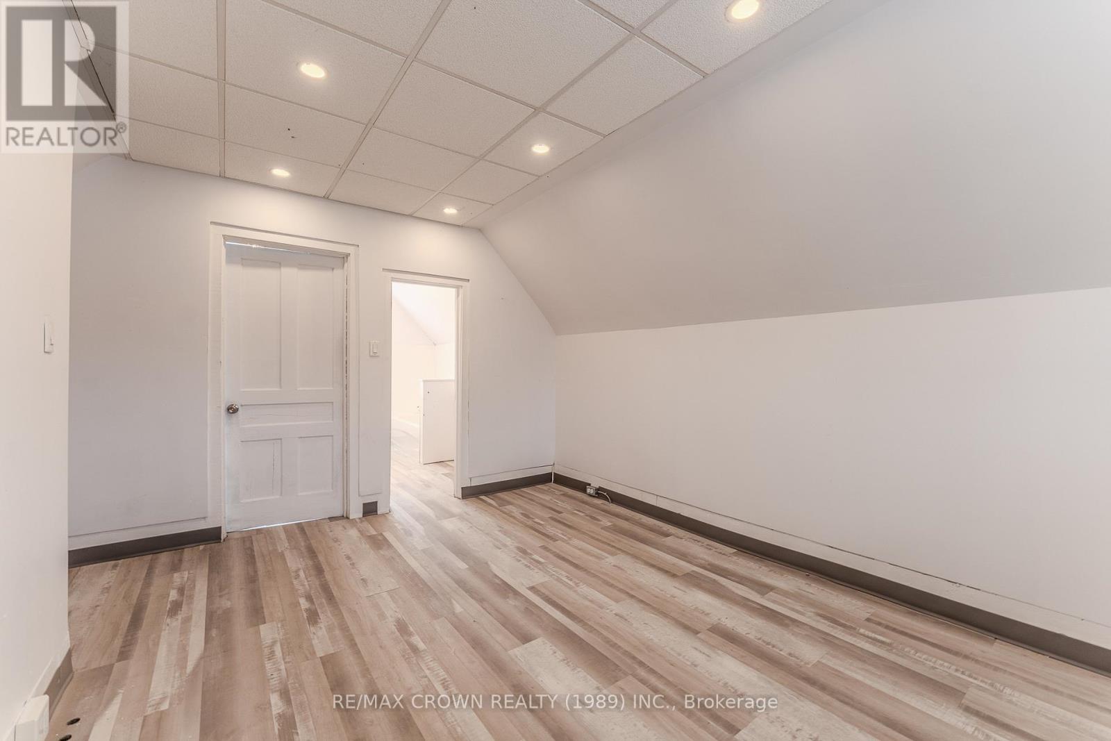 1159 Cassells Street, North Bay, Ontario  P1B 4B4 - Photo 19 - X12945604