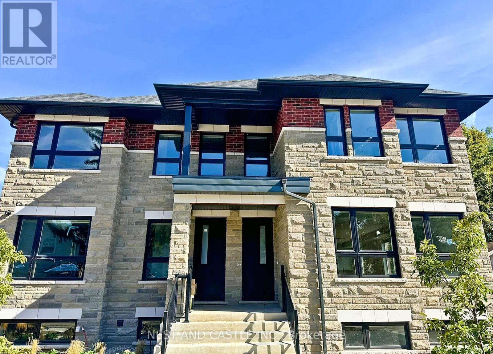 2 - 20 WEST STREET, Brampton, Ontario