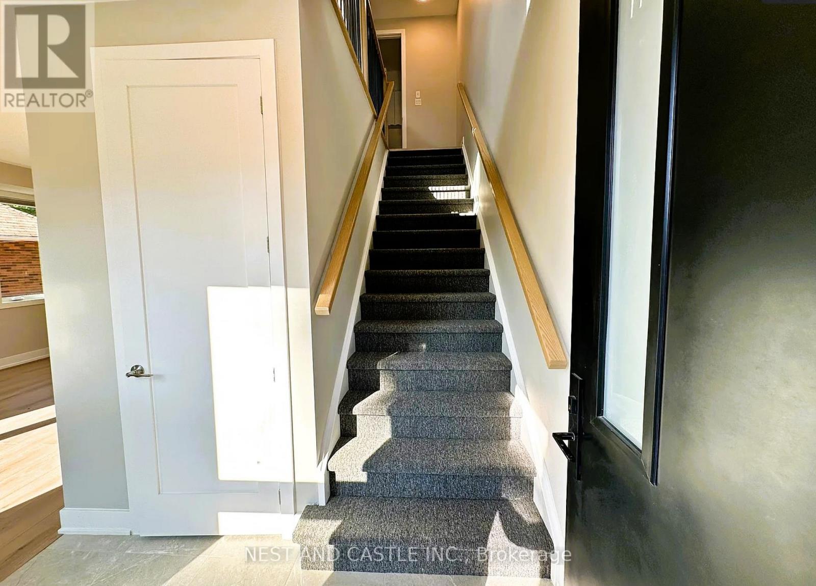 2 - 20 West Street, Brampton, Ontario  L6X 1V7 - Photo 3 - W12945336