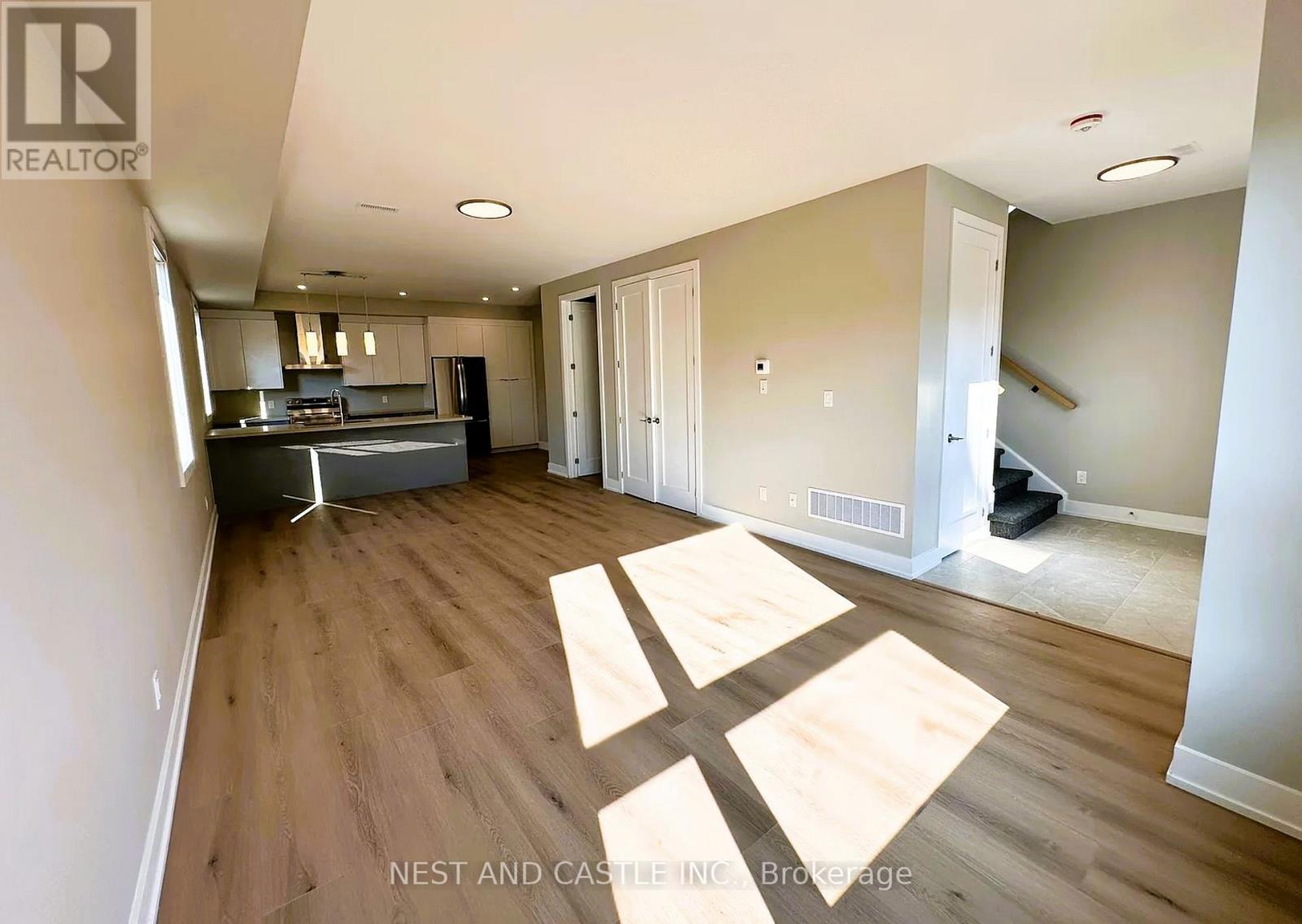 2 - 20 West Street, Brampton, Ontario  L6X 1V7 - Photo 6 - W12945336