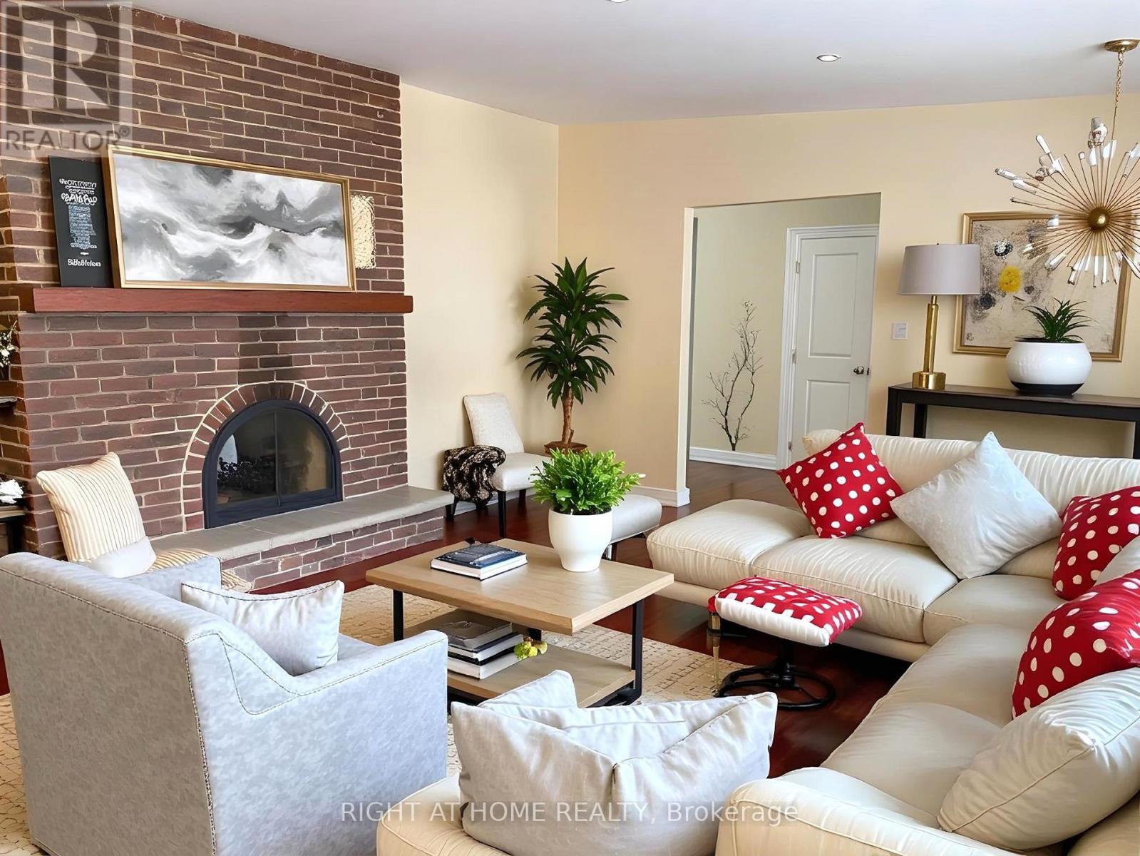 7454 Old Church Road, Caledon, Ontario  L7C 0H5 - Photo 8 - W12945346