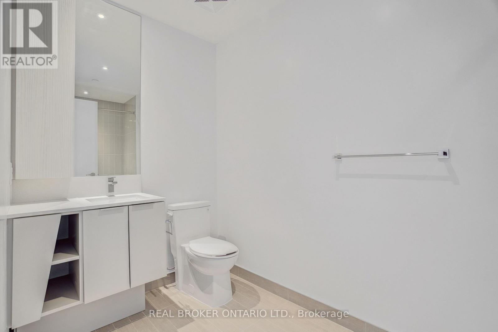 1112 - 3900 Confederation Parkway, Mississauga, Ontario  L5B 0M3 - Photo 15 - W12945348