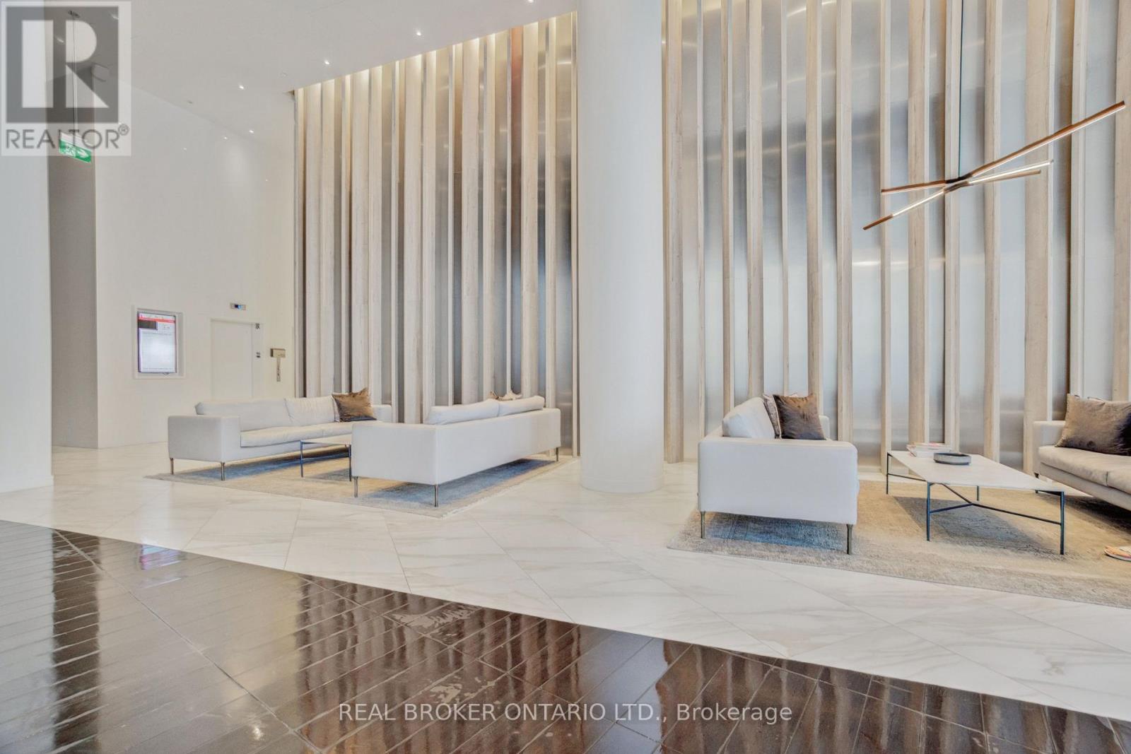 1112 - 3900 Confederation Parkway, Mississauga, Ontario  L5B 0M3 - Photo 24 - W12945348