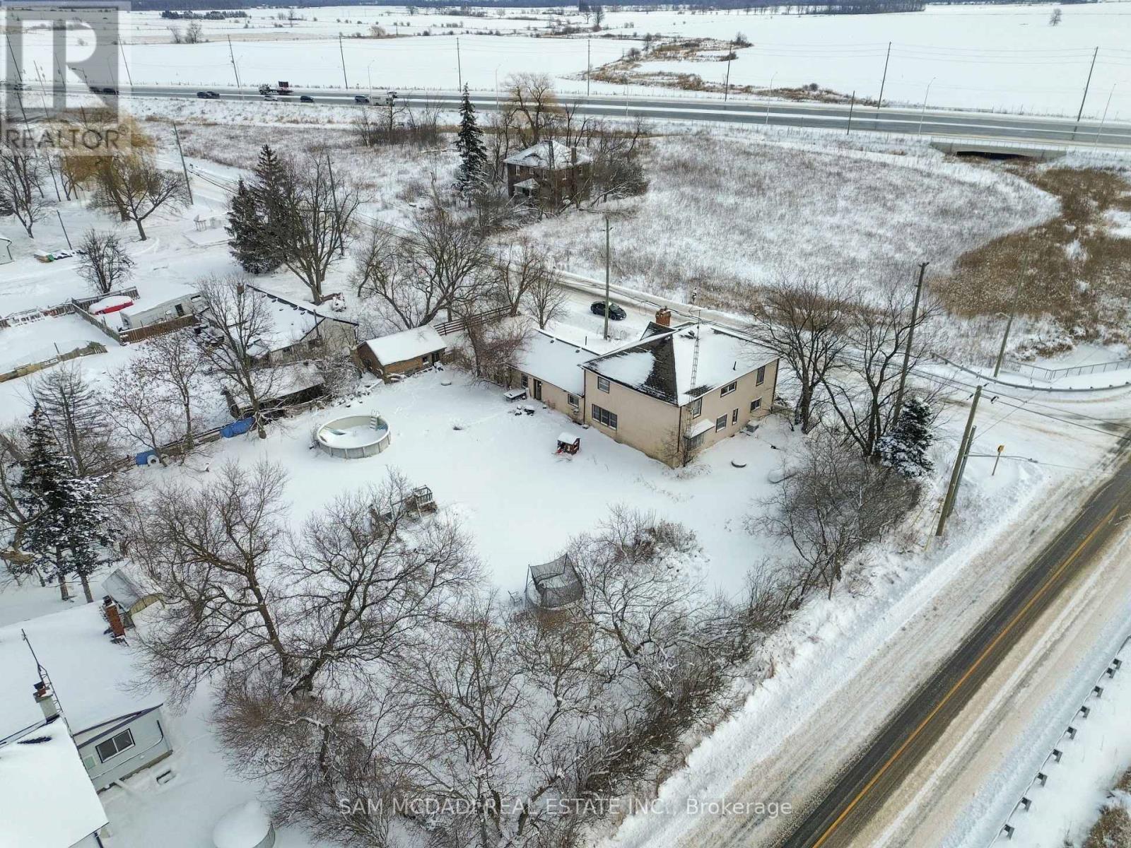 10025 Britannia Road, Milton, Ontario  L9T 7G2 - Photo 7 - W12945368