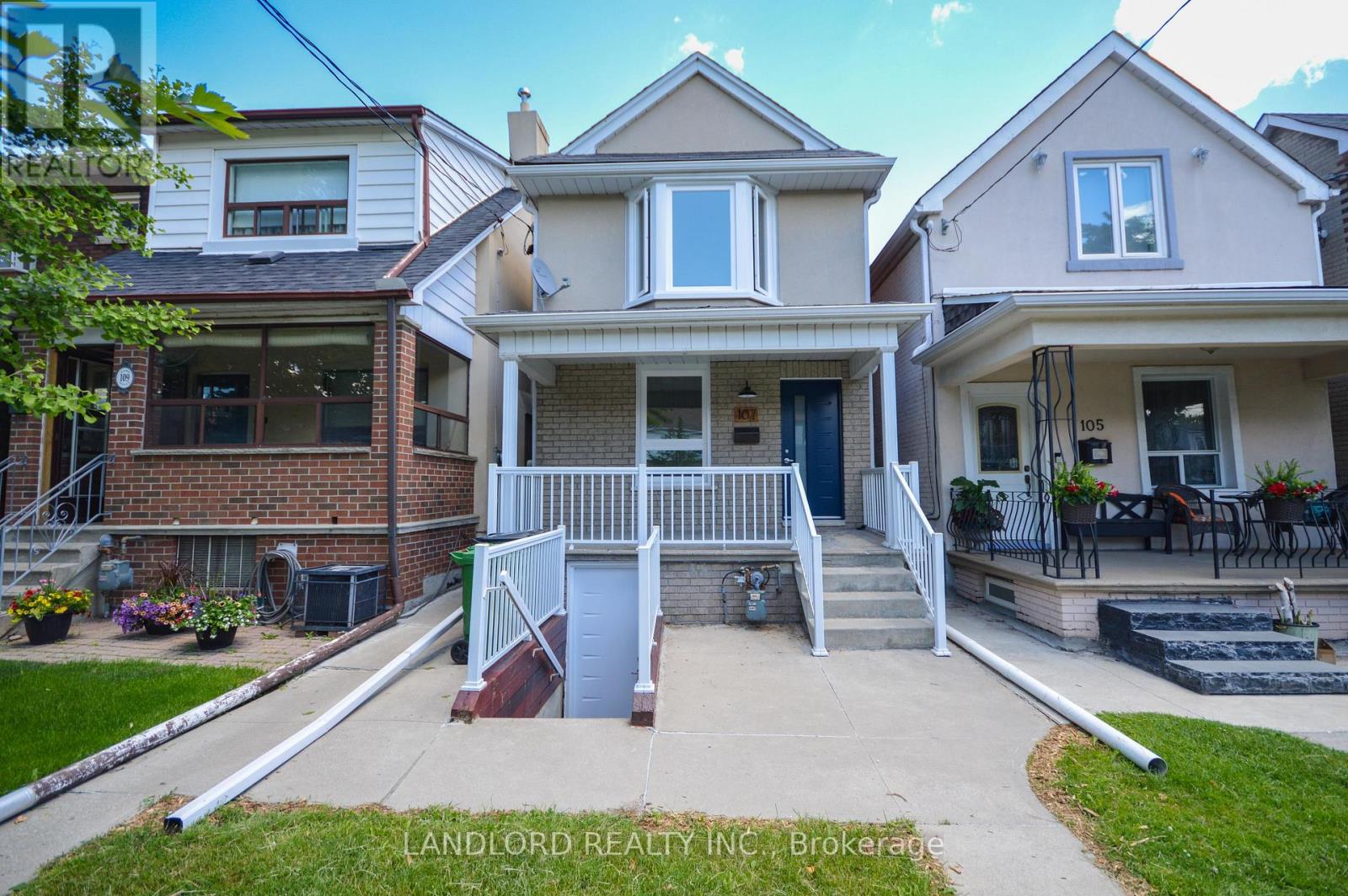 Main - 107 Nairn Avenue, Toronto, Ontario  M6E 4G9 - Photo 9 - W12945384