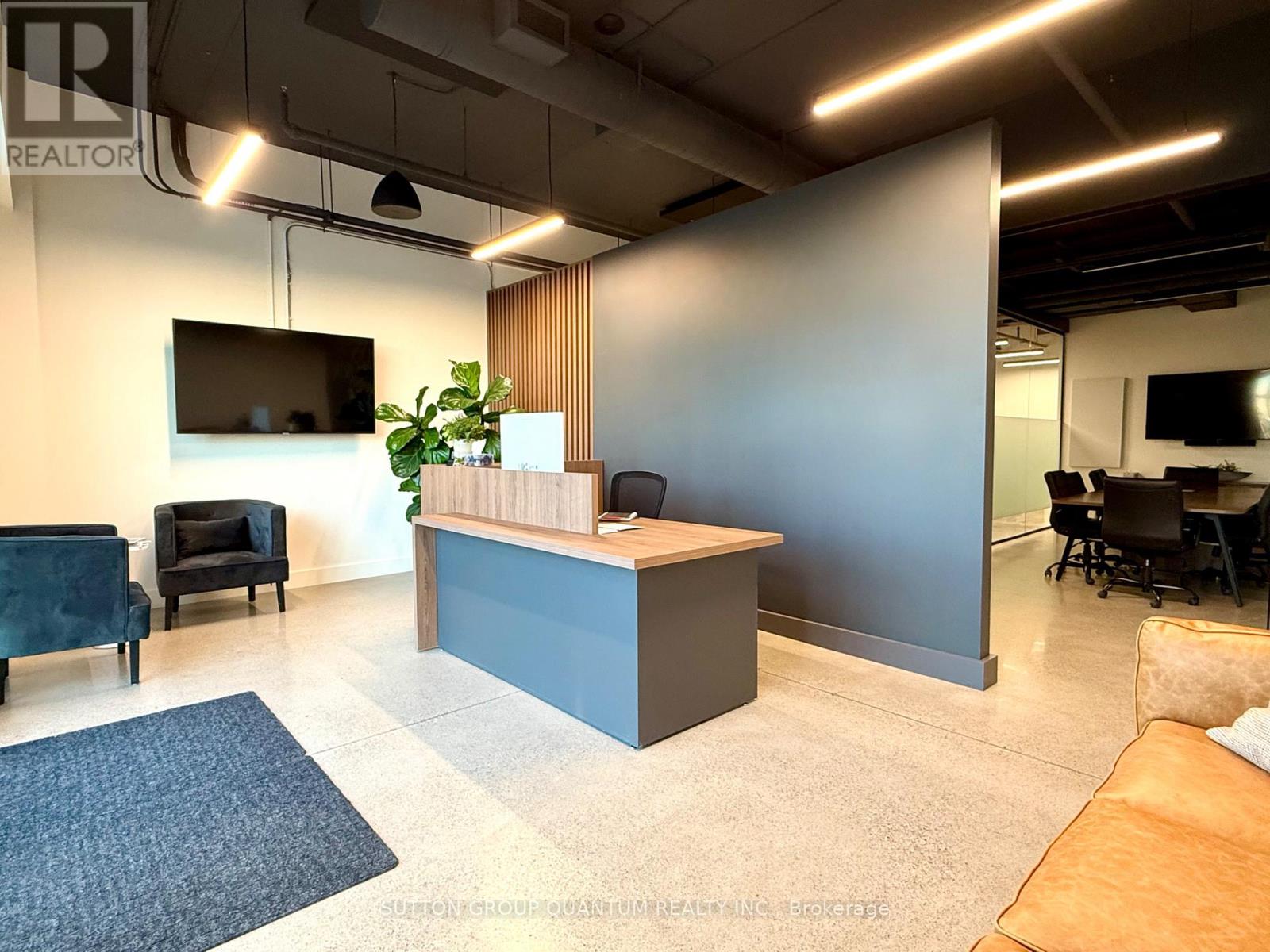 107 - 3485 Rebecca Street, Oakville, Ontario  L6L 0H3 - Photo 4 - W12945414