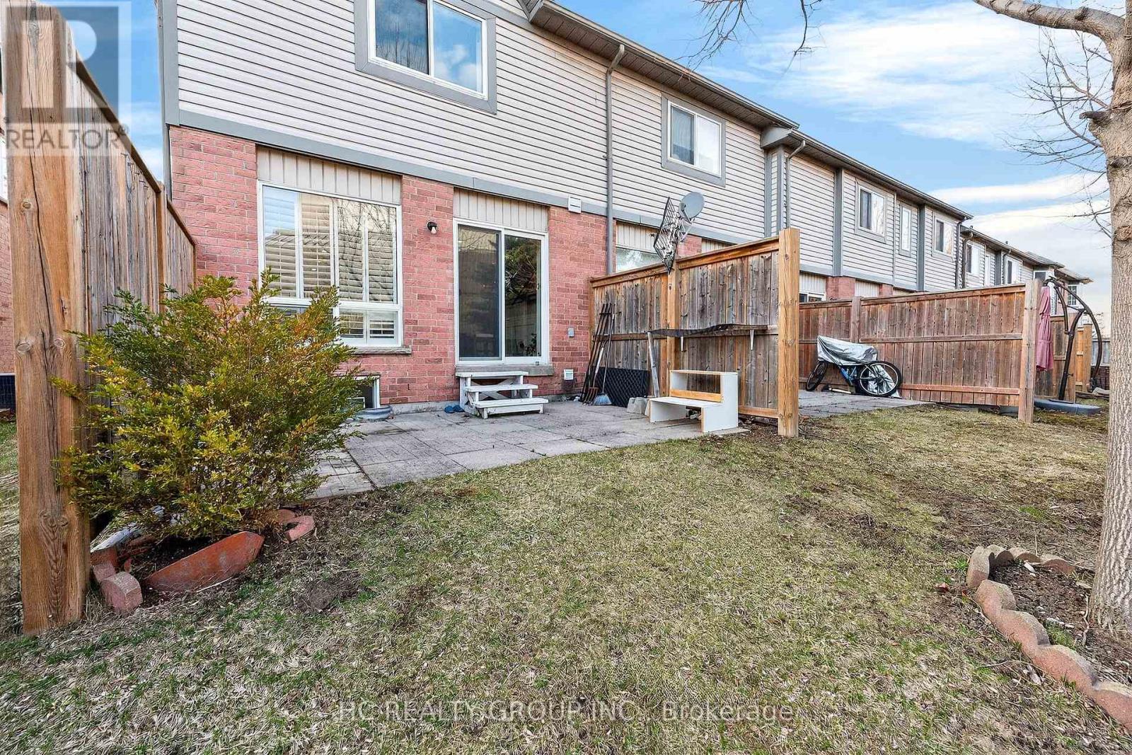 81 - 2080 Leanne Boulevard, Mississauga, Ontario  L5K 2S6 - Photo 40 - W12945472