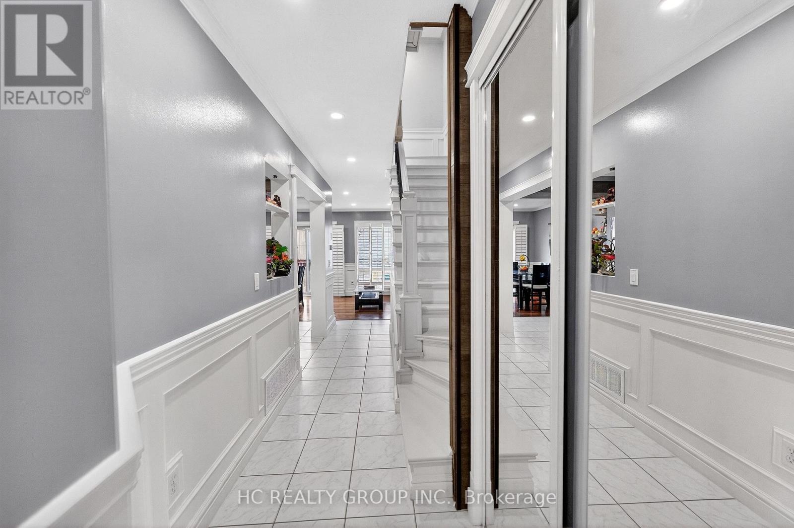 81 - 2080 Leanne Boulevard, Mississauga, Ontario  L5K 2S6 - Photo 5 - W12945472