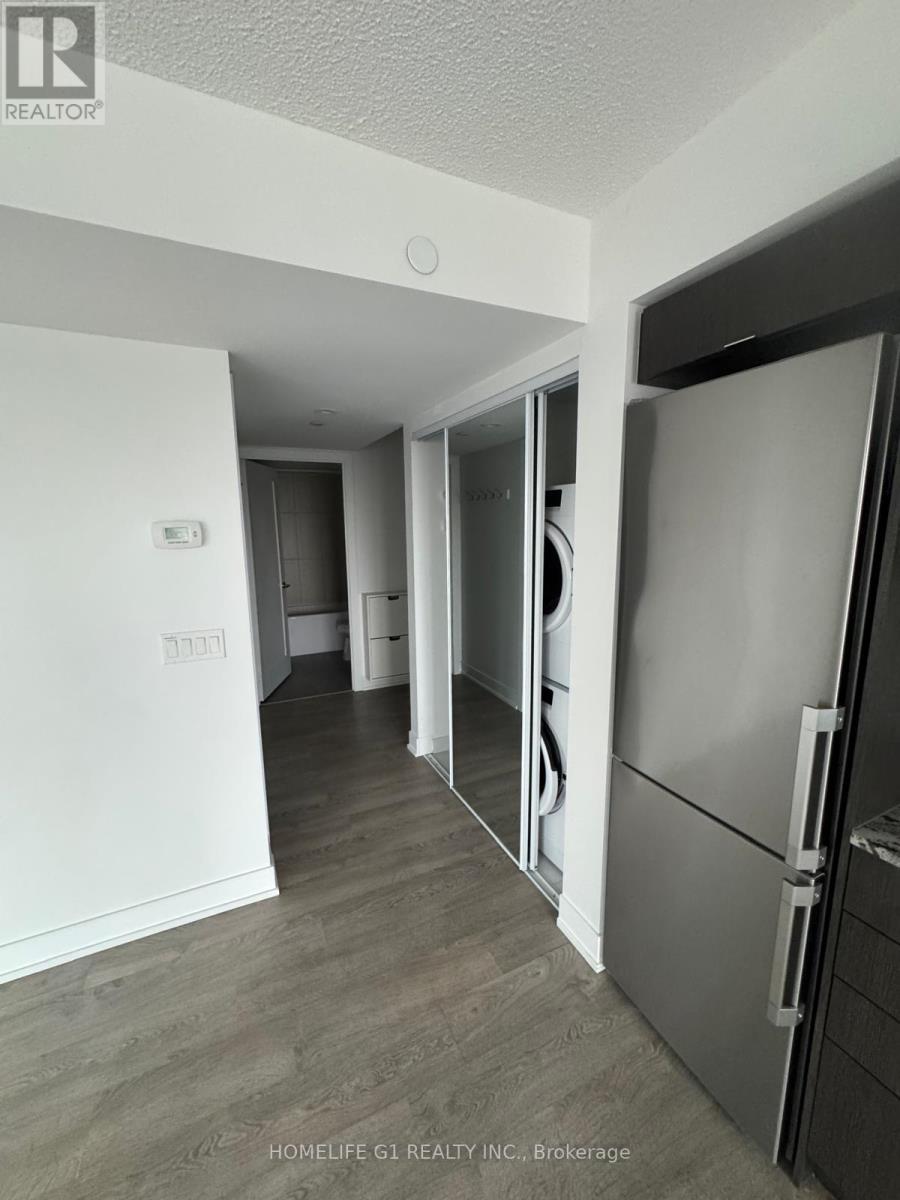 1424 - 9 Mabelle Avenue, Toronto, Ontario  M9A 0E1 - Photo 4 - W12945502