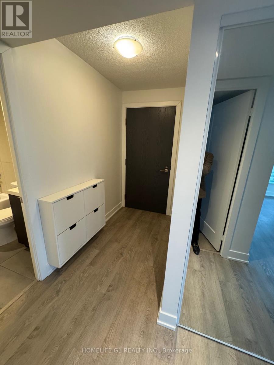 1424 - 9 Mabelle Avenue, Toronto, Ontario  M9A 0E1 - Photo 5 - W12945502