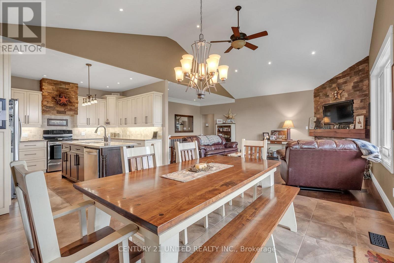 2300 Victoria Road, Prince Edward County (Ameliasburg Ward), Ontario  K0K 1L0 - Photo 22 - X12945534