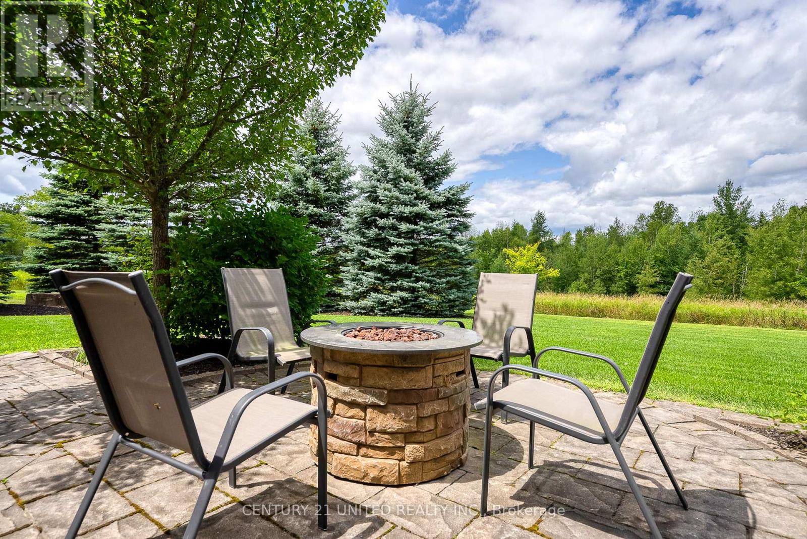 2300 Victoria Road, Prince Edward County (Ameliasburg Ward), Ontario  K0K 1L0 - Photo 41 - X12945534