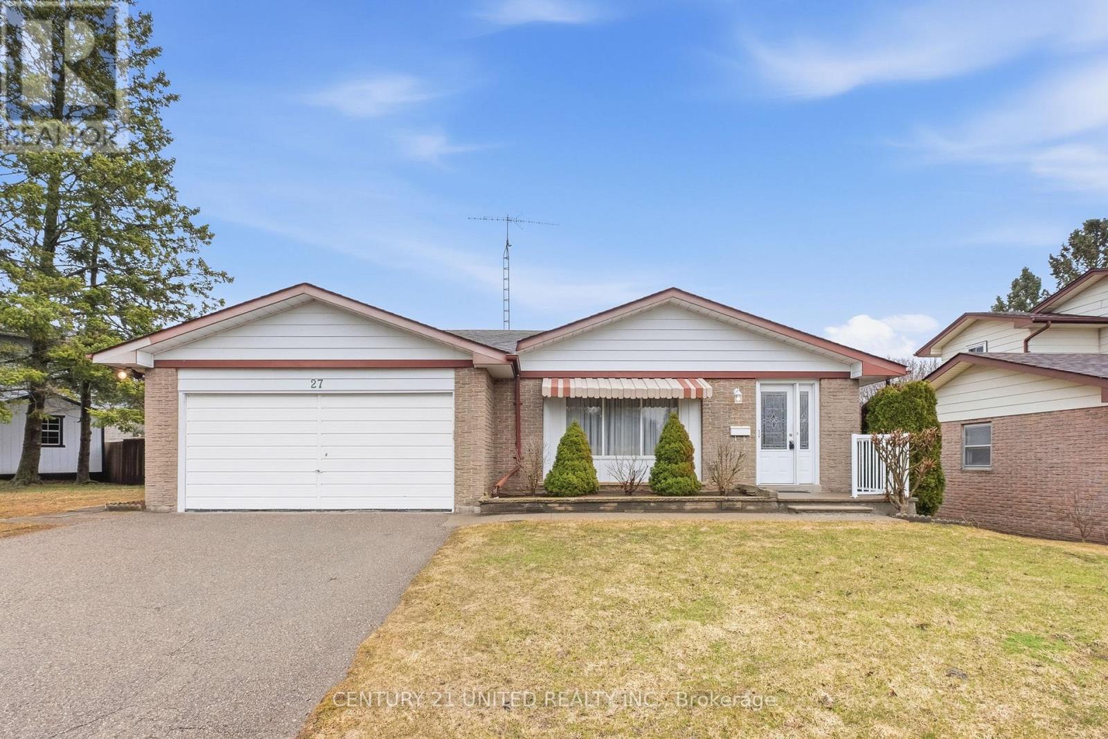 27 Payne Crescent, Port Hope, Ontario  L1A 3Y3 - Photo 2 - X12945720