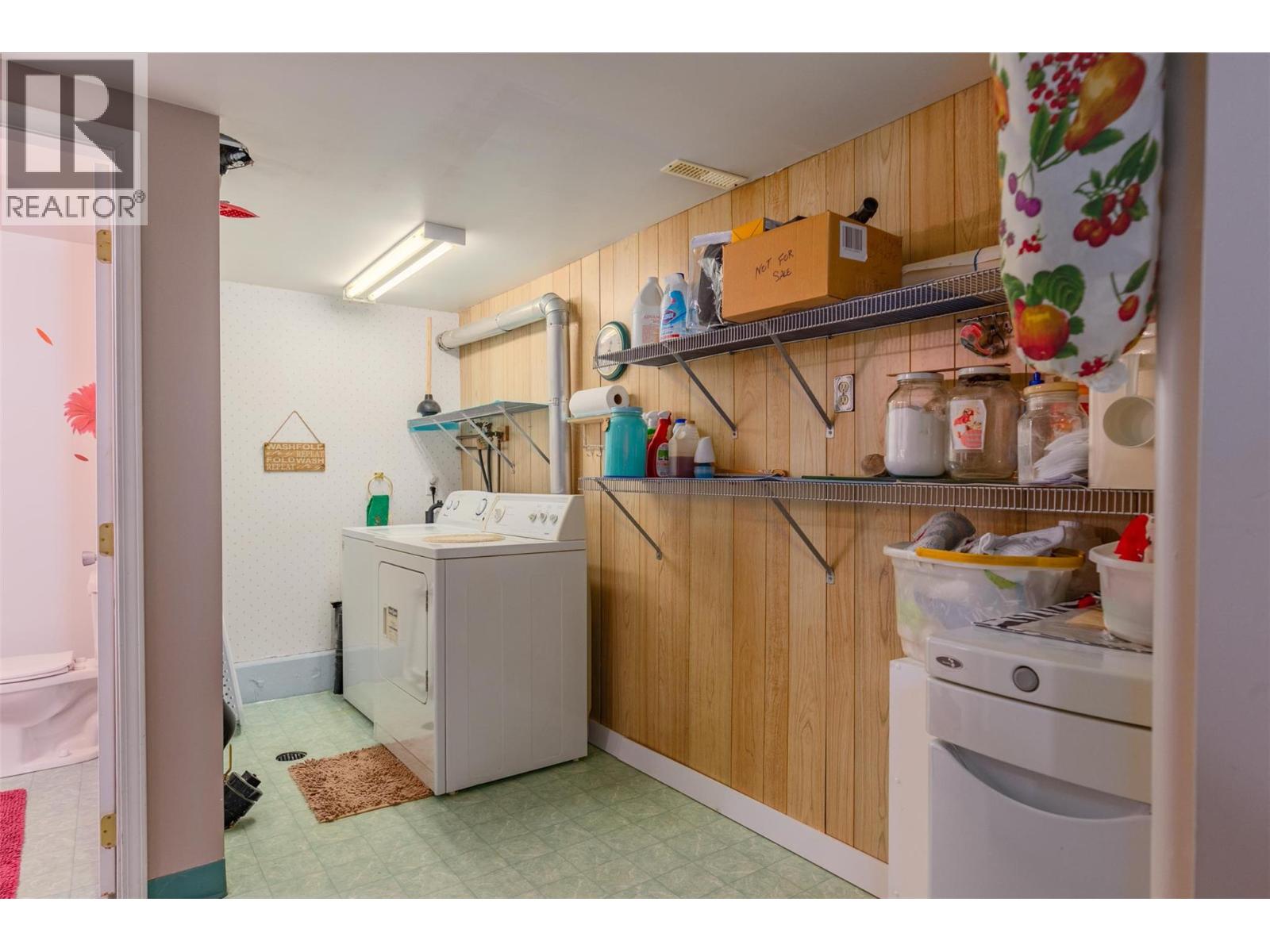 1937 Riverside Crescent, Castlegar, British Columbia  V1N 3W5 - Photo 26 - 10369558