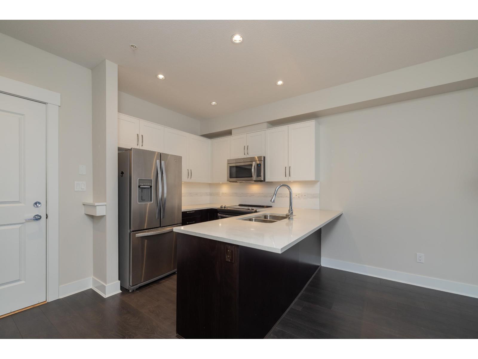 316 20728 Willoughby Town Centre Drive, Langley, British Columbia  V2Y 0P3 - Photo 7 - R3105821