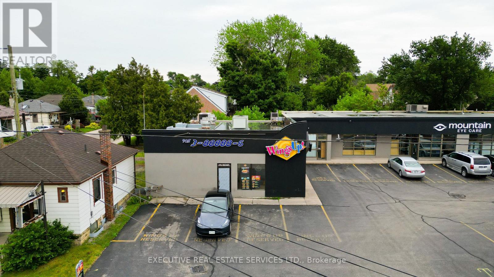 535 Upper Wellington Street, Hamilton, Ontario  L9A 3P7 - Photo 3 - X12945324