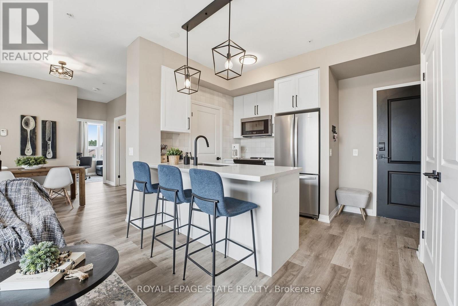 203 - 120 Springvalley Crescent, Hamilton, Ontario  L9C 0E4 - Photo 10 - X12945328