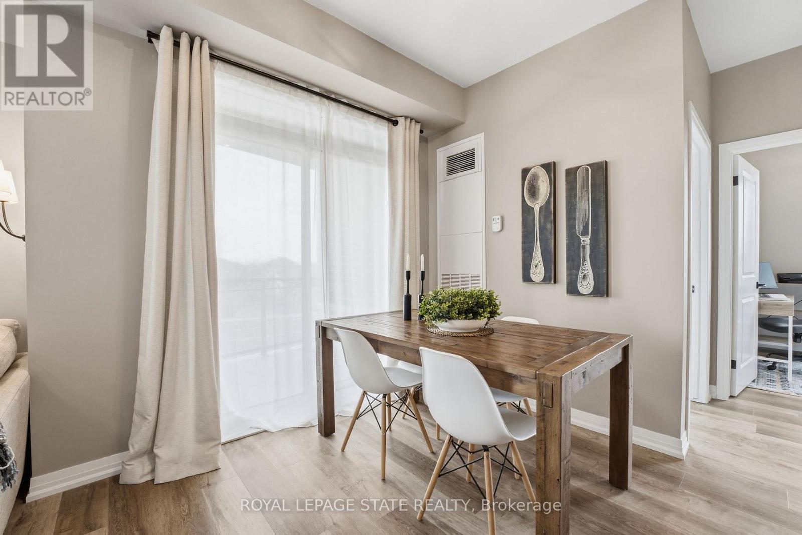 203 - 120 Springvalley Crescent, Hamilton, Ontario  L9C 0E4 - Photo 11 - X12945328