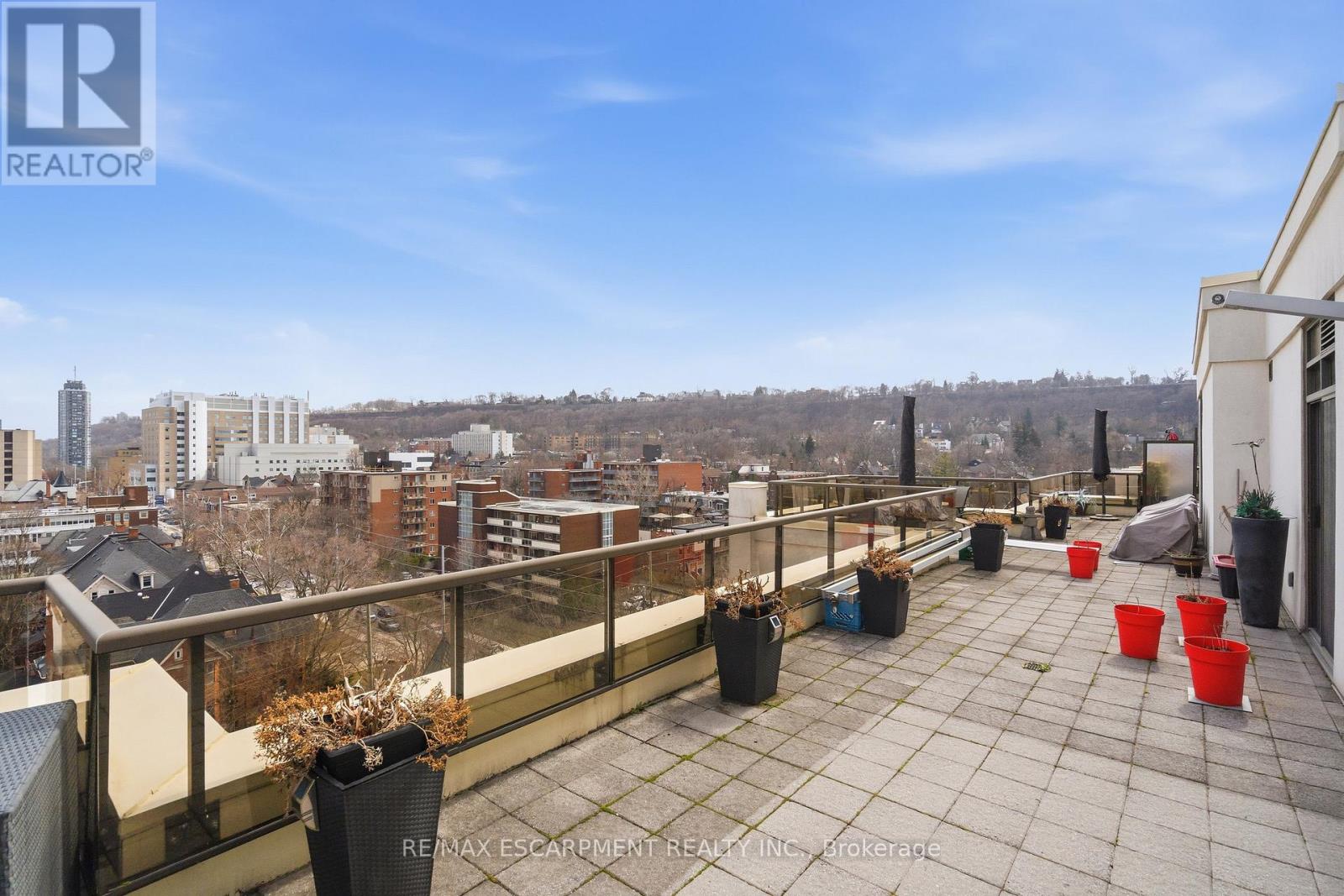 Ph1 - 90 Charlton Avenue W, Hamilton, Ontario  L8P 0B4 - Photo 2 - X12945398