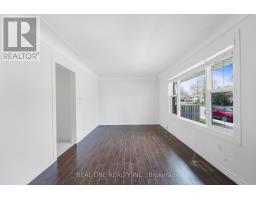 UPPER - 22 HALAM AVENUE, Hamilton, Ontario