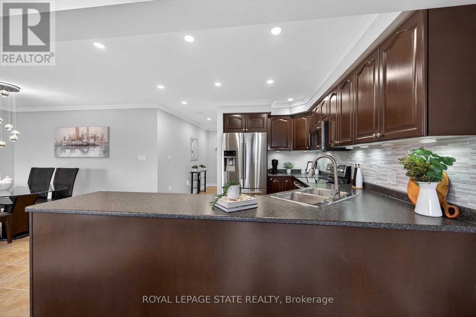 300 Pinehill Drive, Hamilton, Ontario  L0R 1P0 - Photo 19 - X12945452