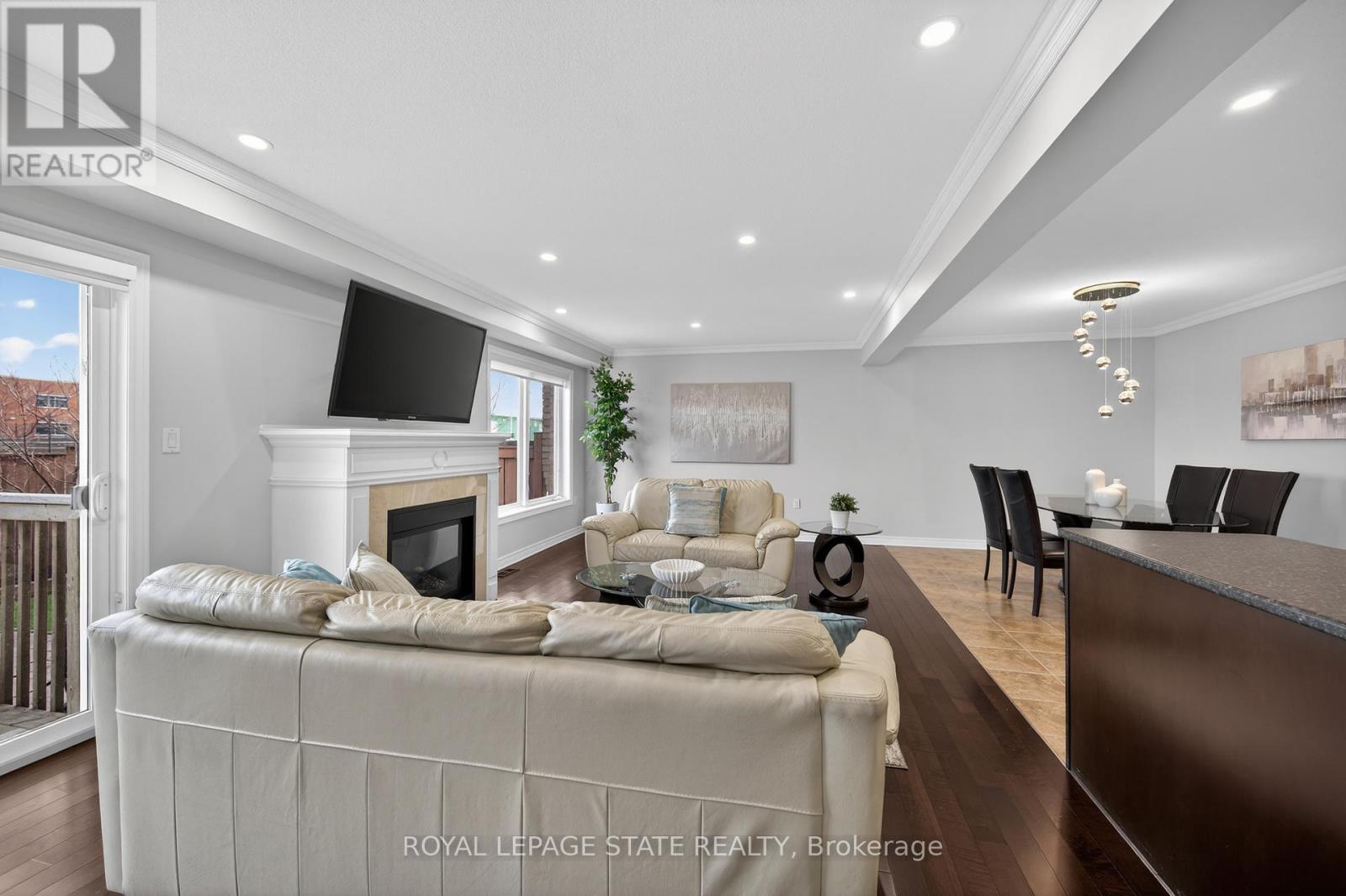 300 Pinehill Drive, Hamilton, Ontario  L0R 1P0 - Photo 20 - X12945452