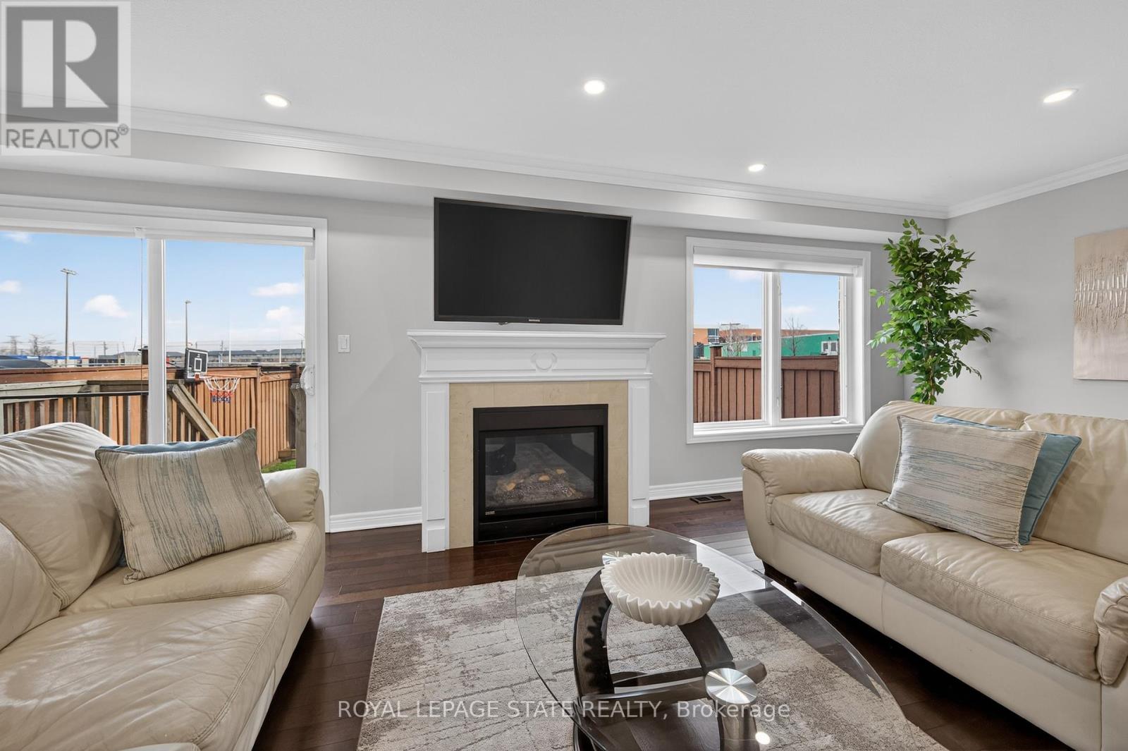 300 Pinehill Drive, Hamilton, Ontario  L0R 1P0 - Photo 21 - X12945452