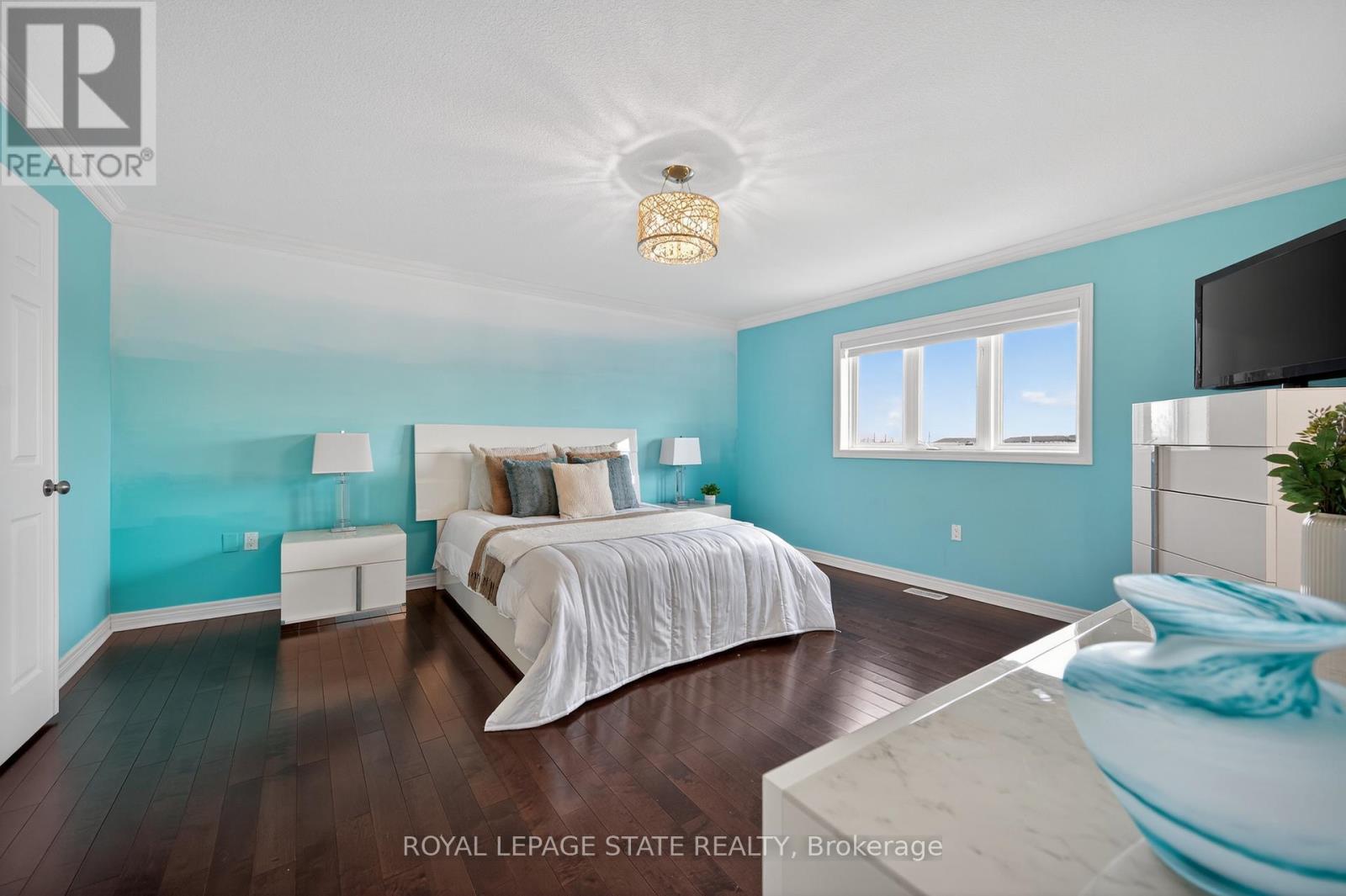 300 Pinehill Drive, Hamilton, Ontario  L0R 1P0 - Photo 24 - X12945452