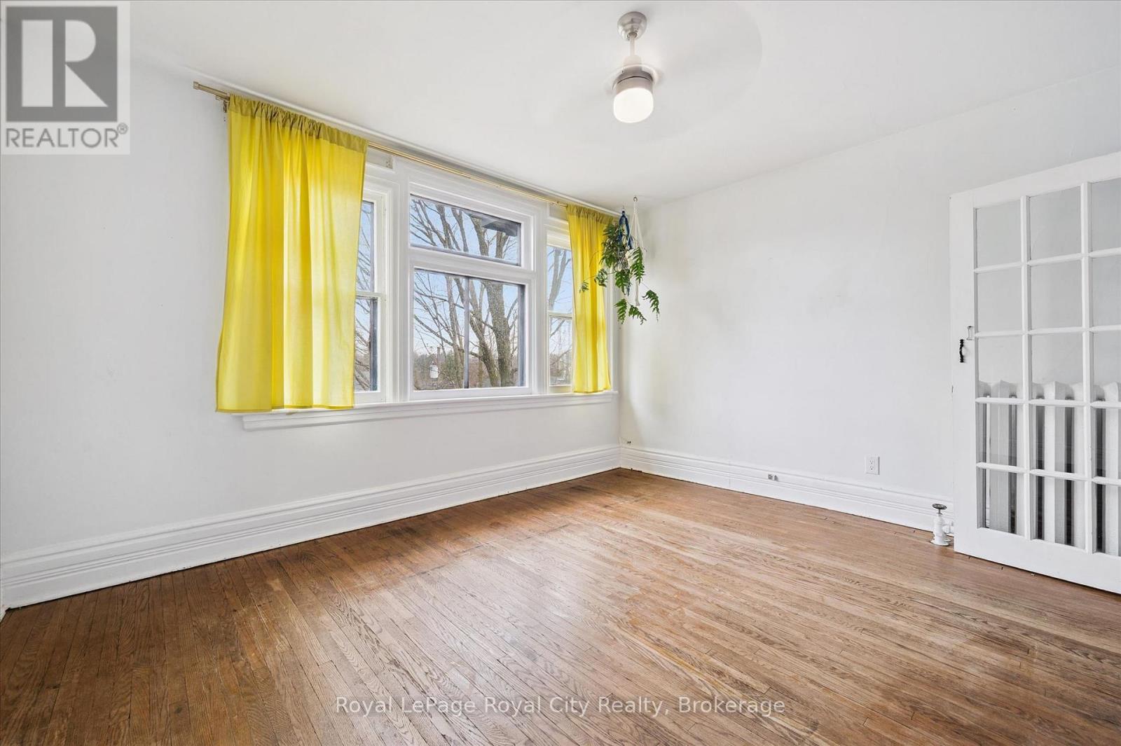 Upper - 467 Woolwich Street, Guelph, Ontario  N1H 3X6 - Photo 22 - X12945690